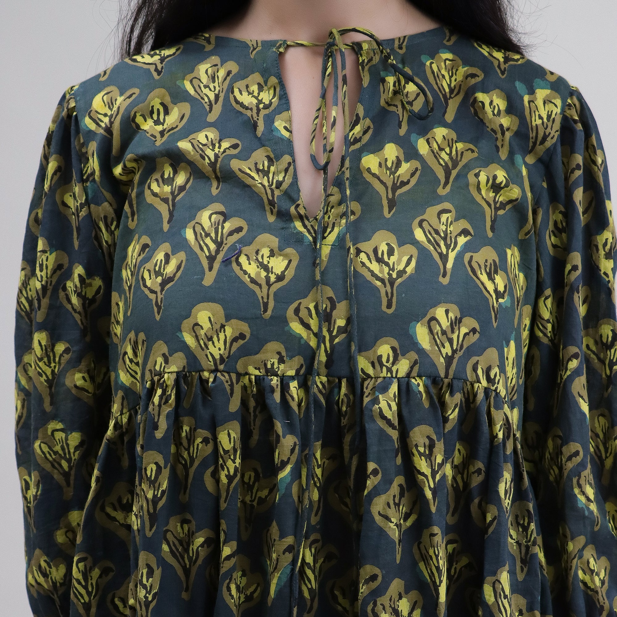 Beautiful Floral Cotton Midi Outfit for Womens - Image 2