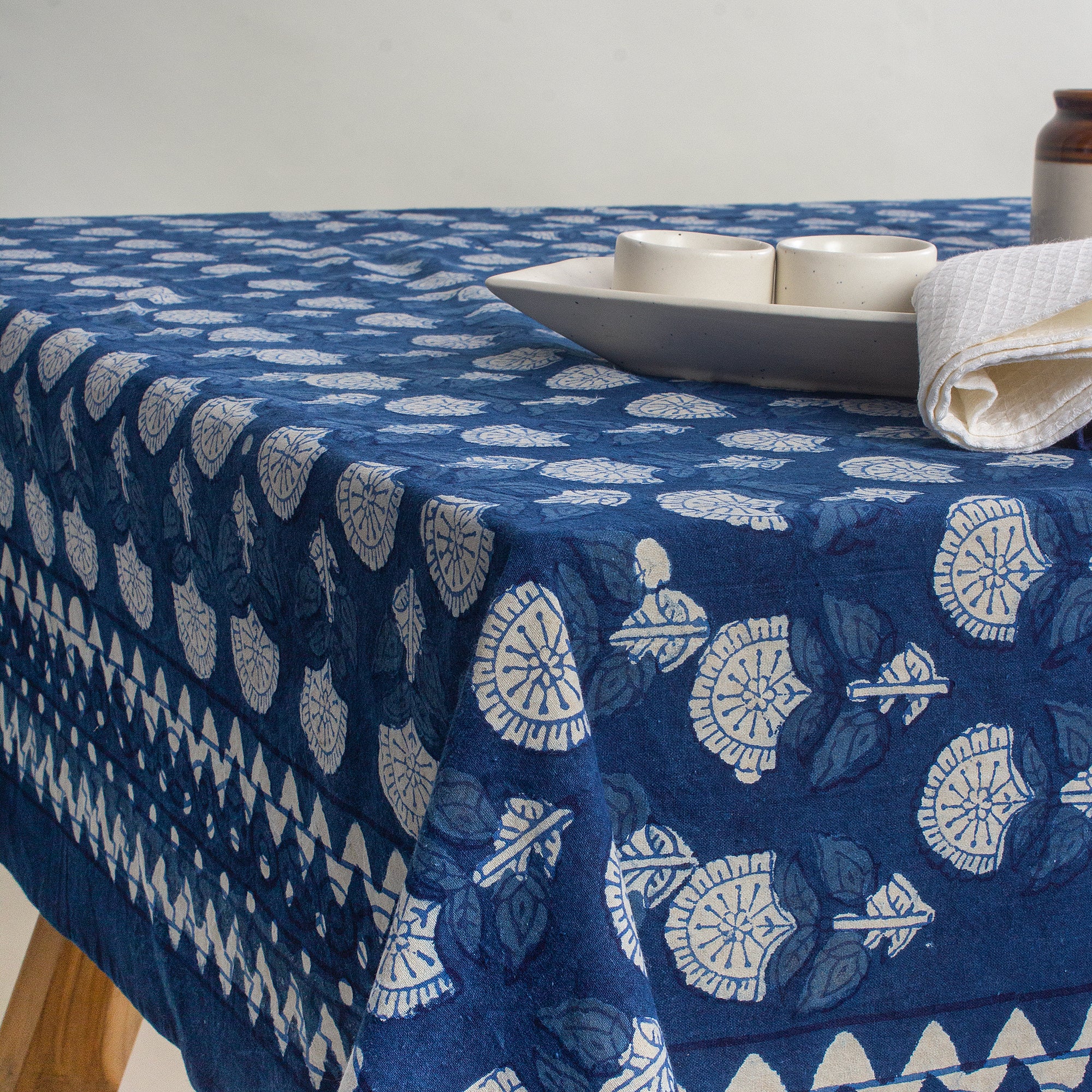 Hand Block Printed Cotton Dining Table Cover Cloth for Farmhouse Party - Image 3