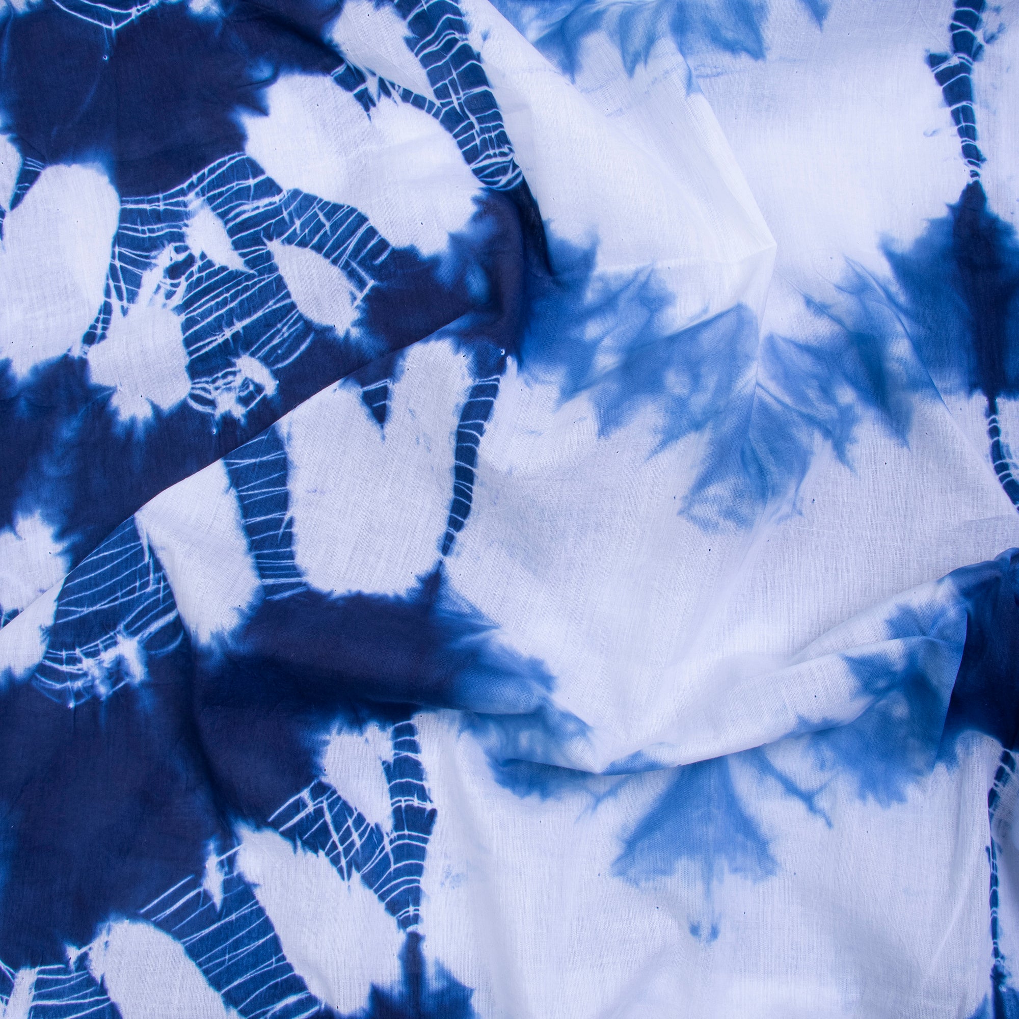 Shibori Blue Tie Dye Hanmade Fabric - Image 3