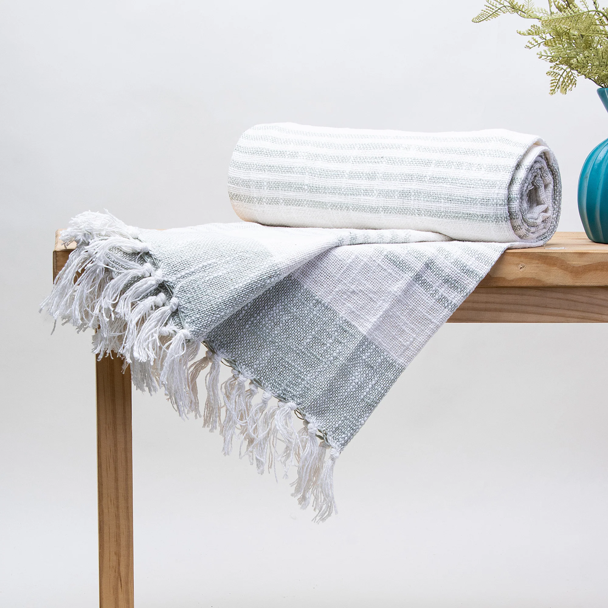 Printed Handmade Cotton Woven Throw Blanket - Image 2