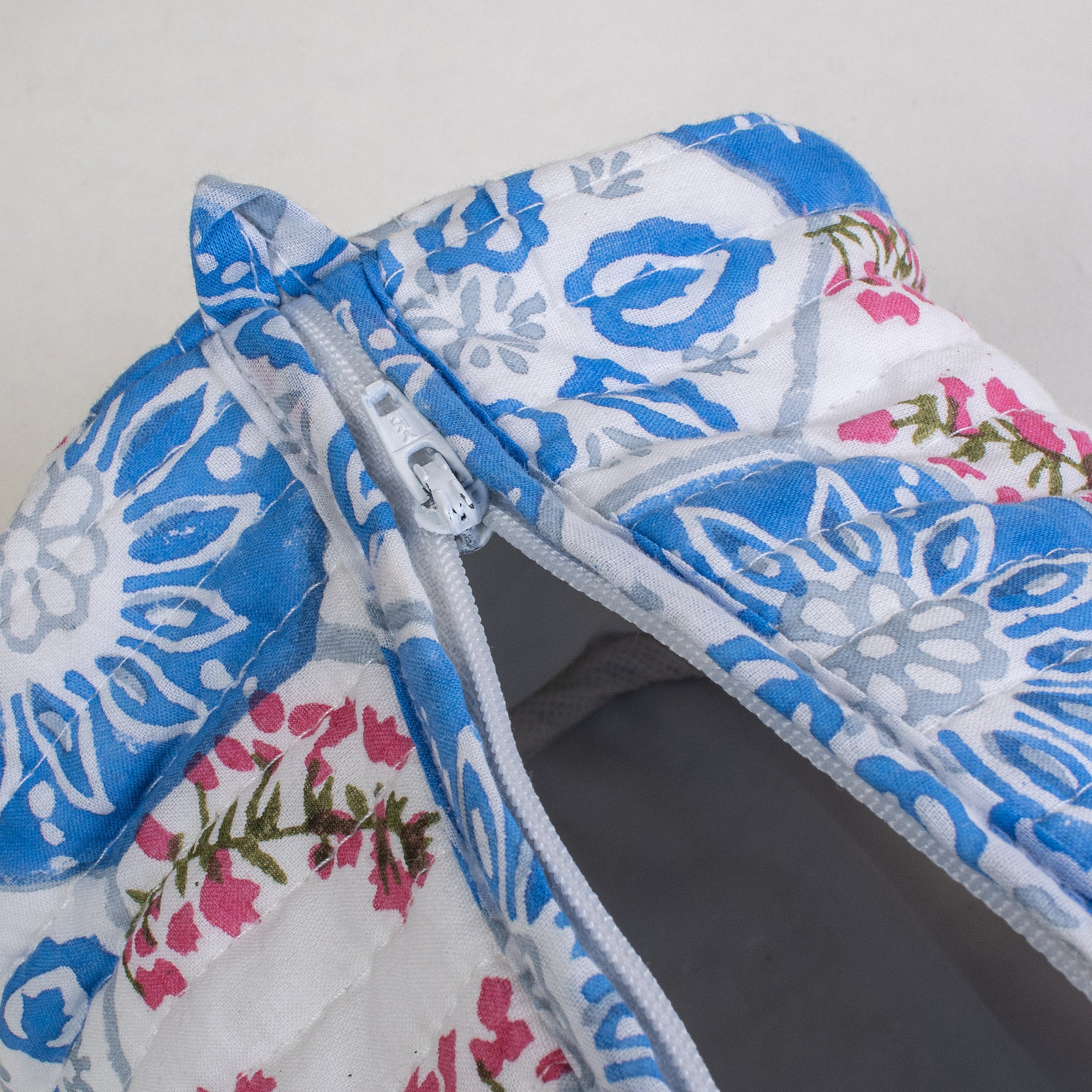 Set of 3 Floral Indian Handcrafted Cotton Toiletry Bag for Women - Image 5