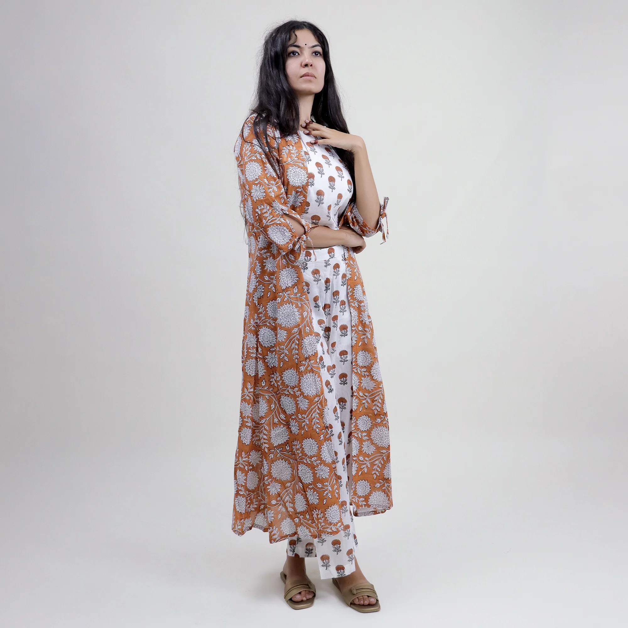 Block Printed Women Floral 3 Piece Shrug Set For Events