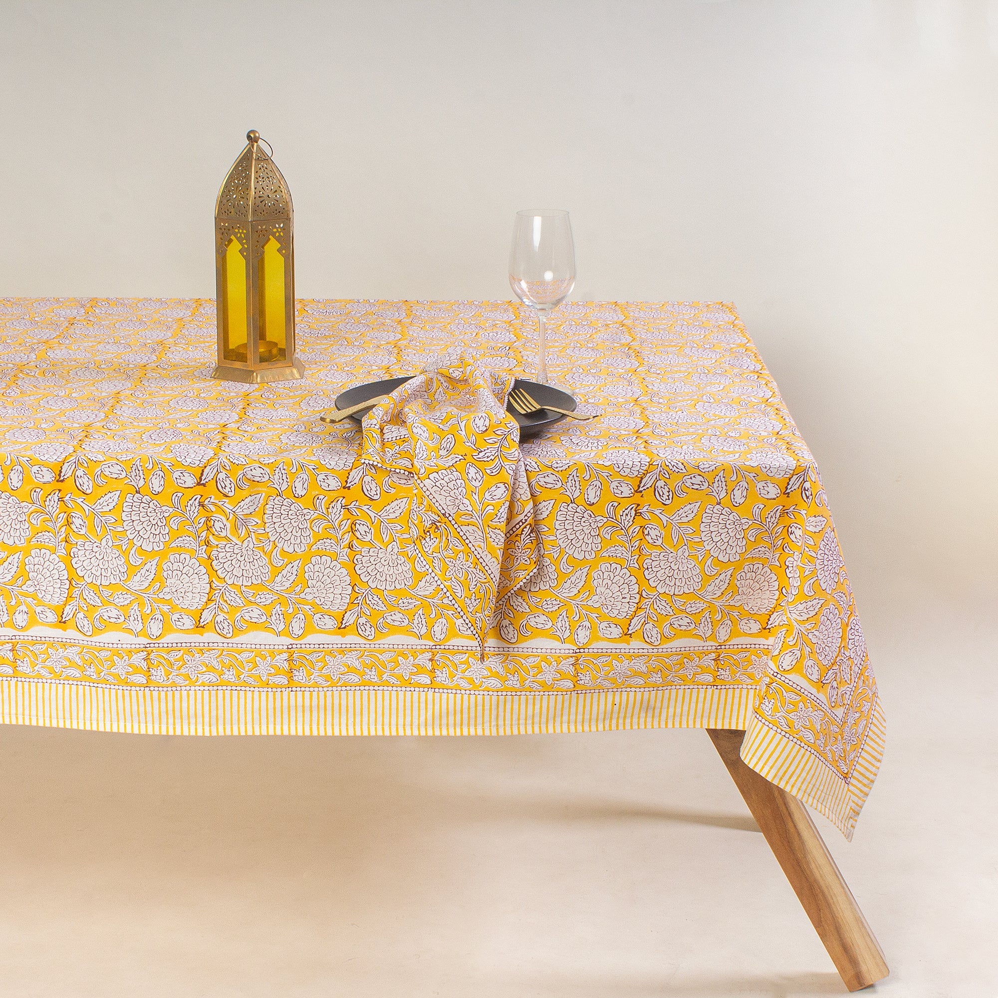 Block Printed Floral Pure Cotton Affordable Table Covers - Image 3
