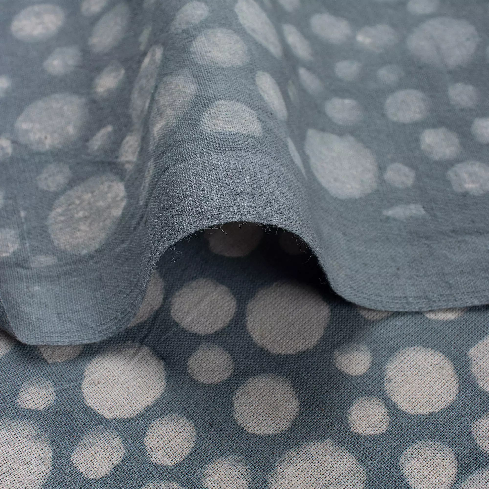 Polkas Dots Printed Cotton Kashish Running Fabric - Image 2