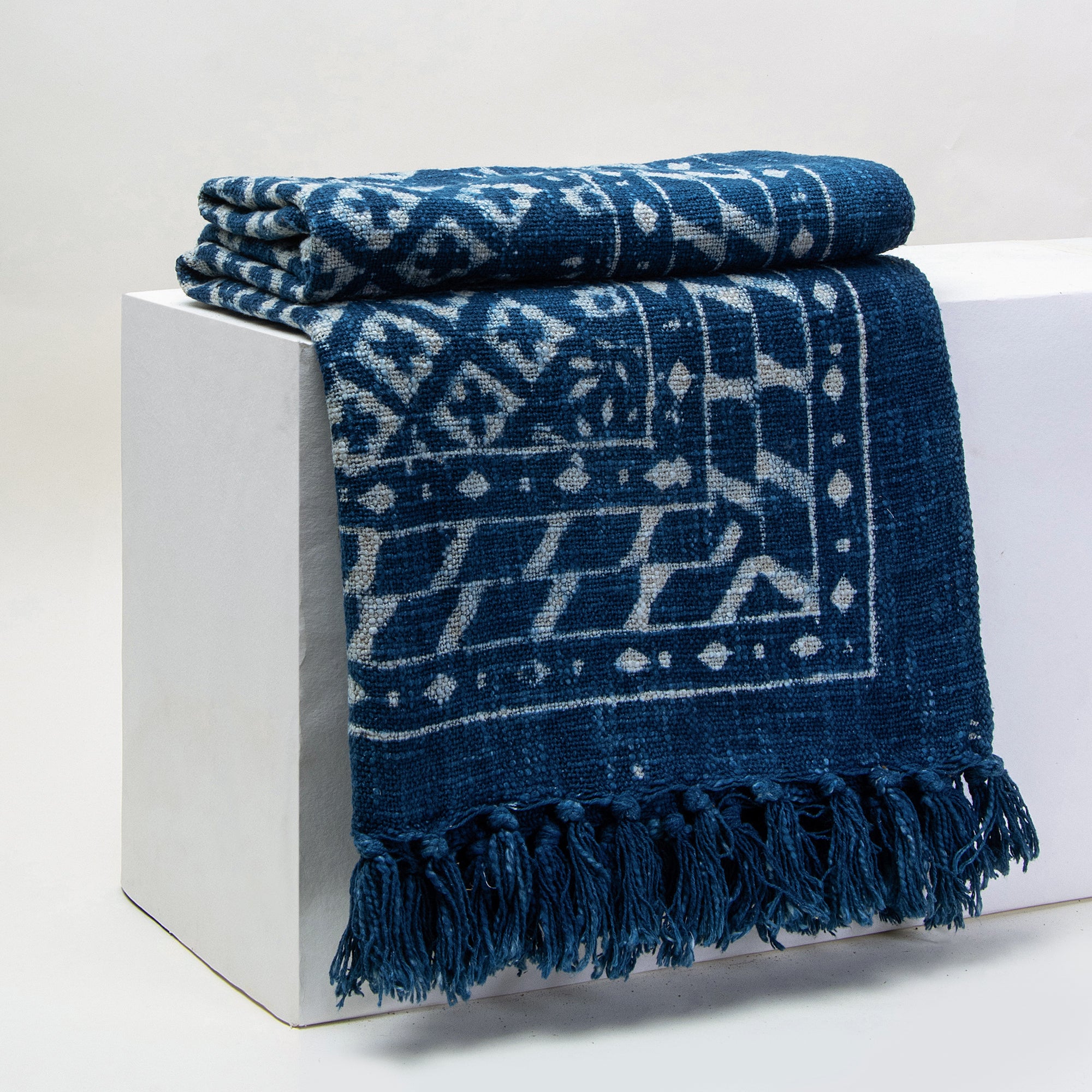 Stylish Handmade Block Printed Blue Sofa Throw Blanket - Image 7