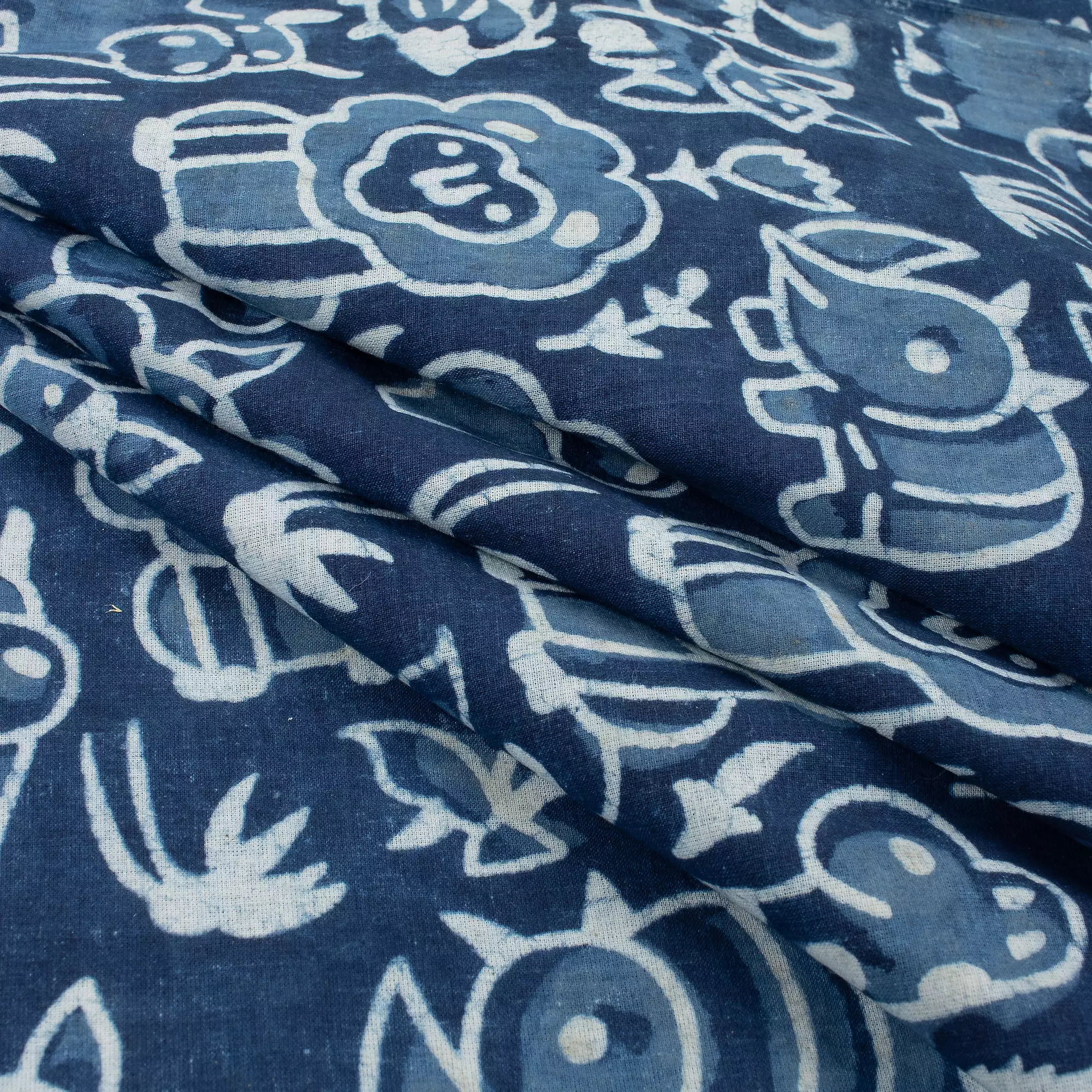 Blue Wildlife Pattern Pure Cotton Indigo Fabric - Image 5