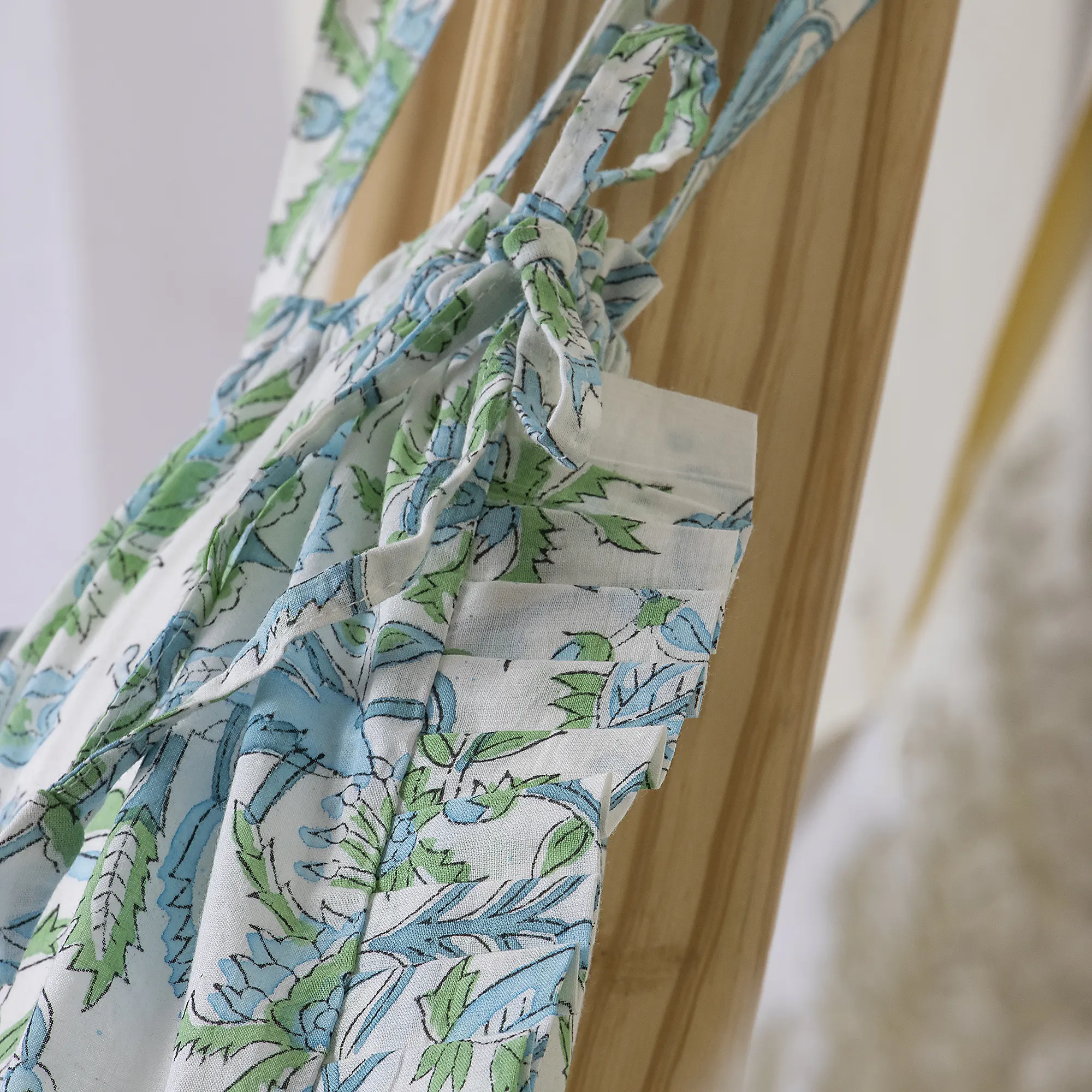 Indian Blue Floral Hand Blocked Printed Pure Cotton Ruffle Tote Bags - Image 8