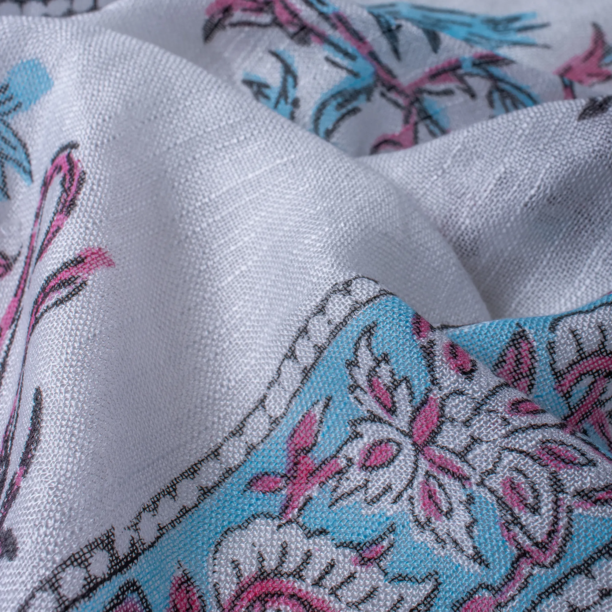 Modern Multicolor Hand Block Printed Women's Daily use Cotton Stole - Image 7
