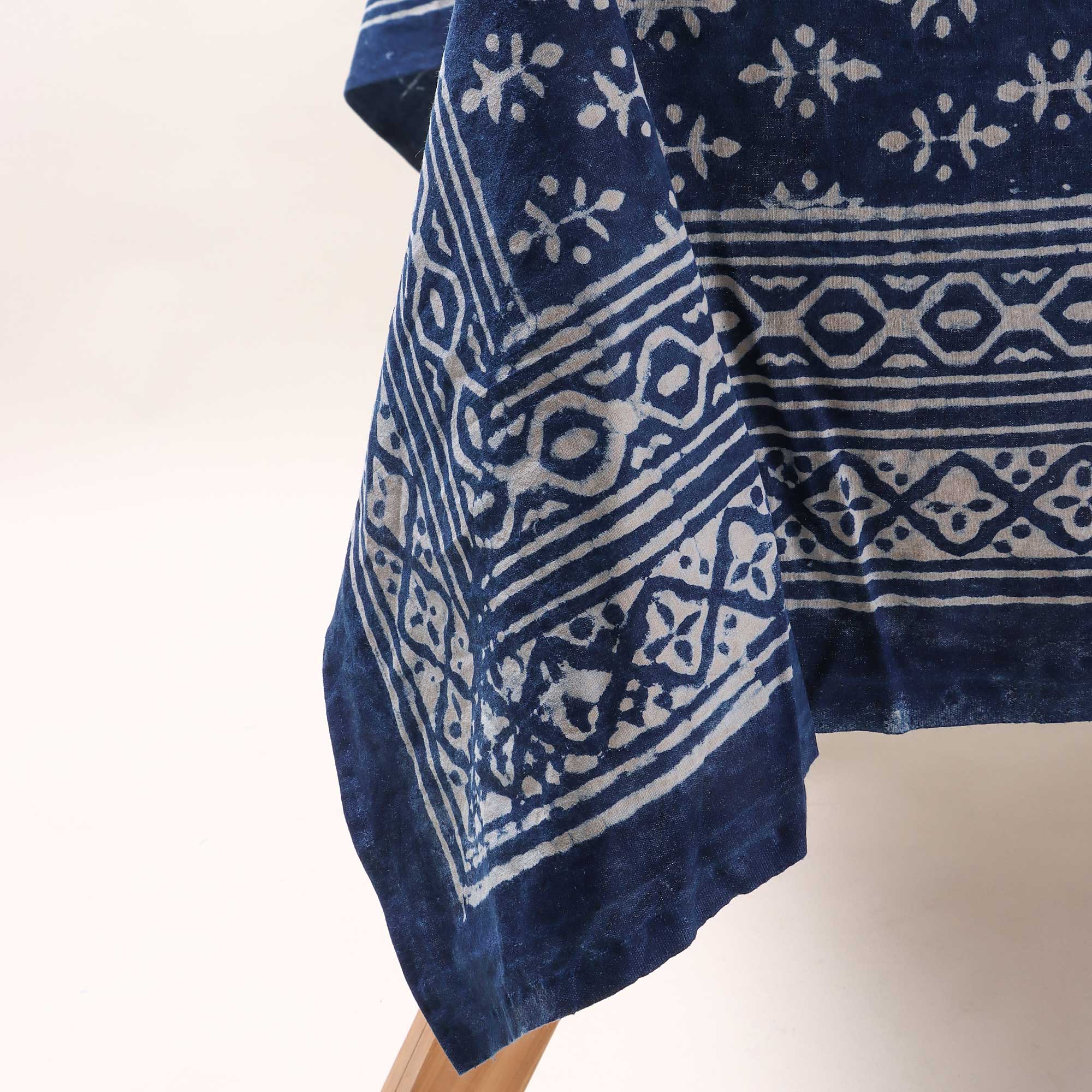Booti Hand Block Printed Pure Cotton Dining Table Cloth - Image 4