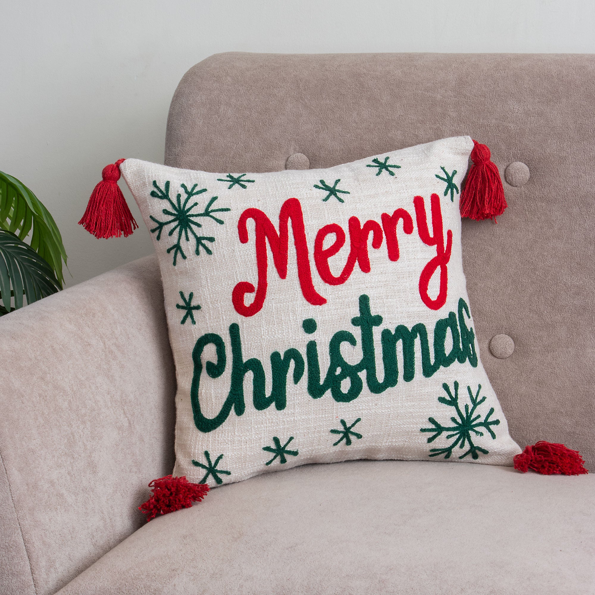 Festive Christmas Tufted Cushion Cover - Red & Green Holiday Decor Set of 2 - Image 4