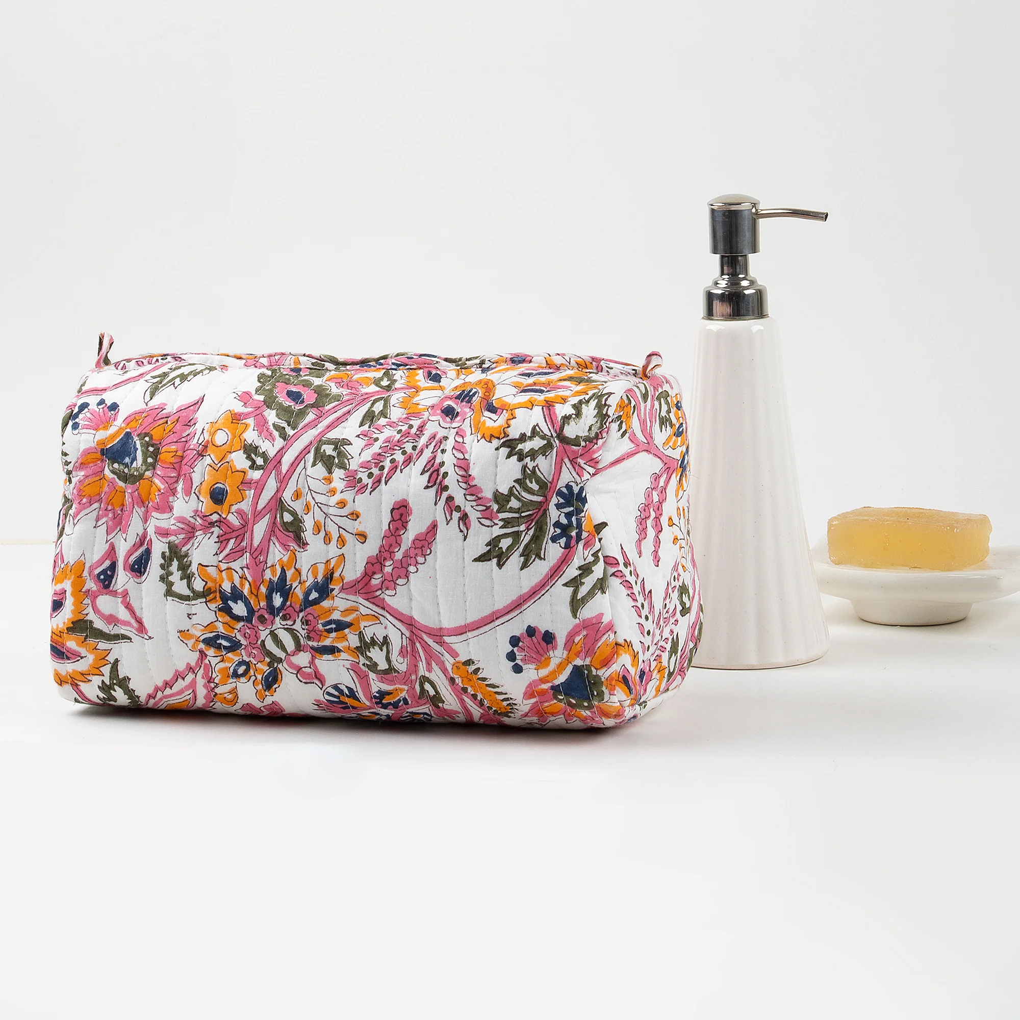 Hand Block Multi Floral Cotton Set of 3 Travel Toiletry Bag with Pockets - Image 3