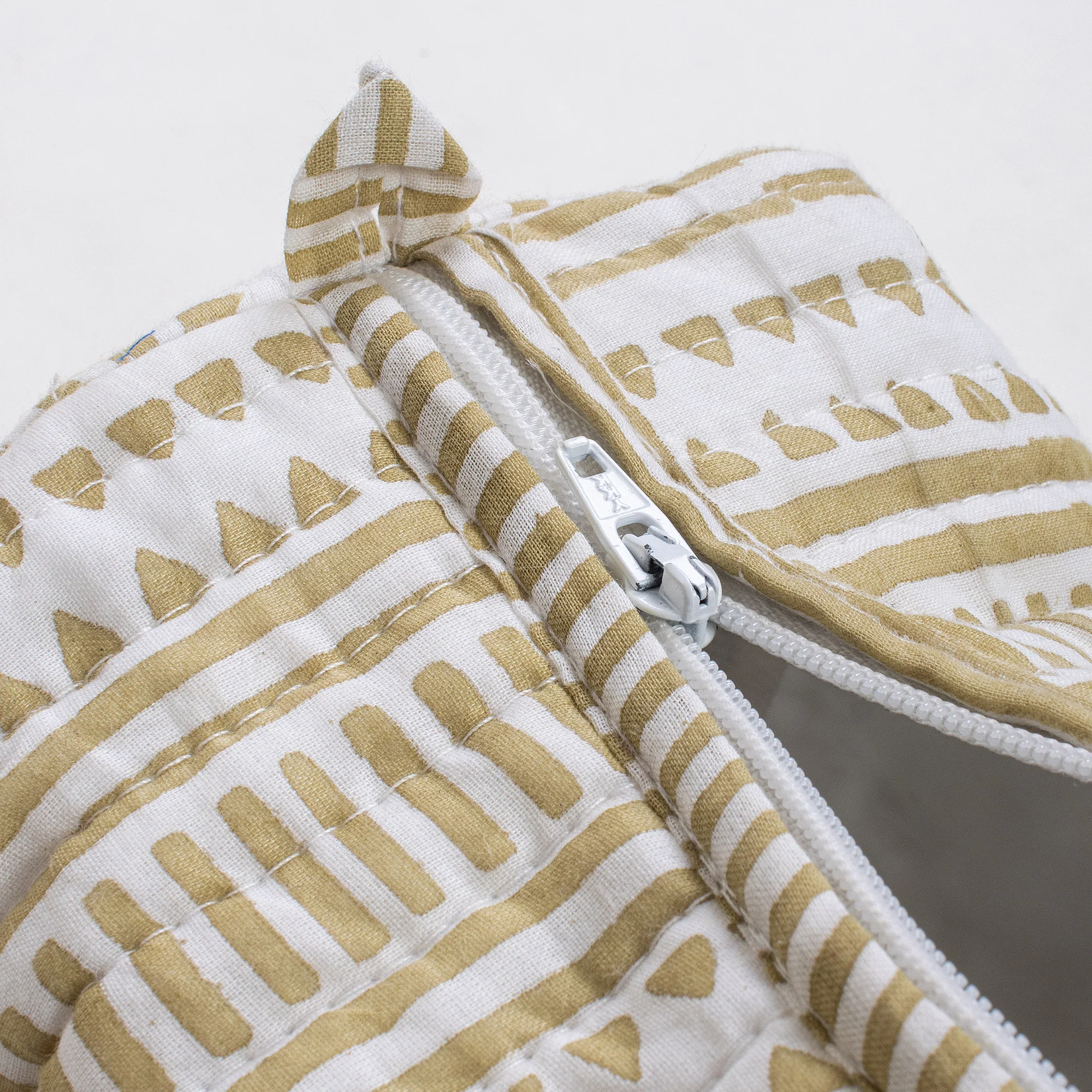 Set of 3 Hand Block Striped Cotton Women's Toiletry Bag with Pockets - Image 5