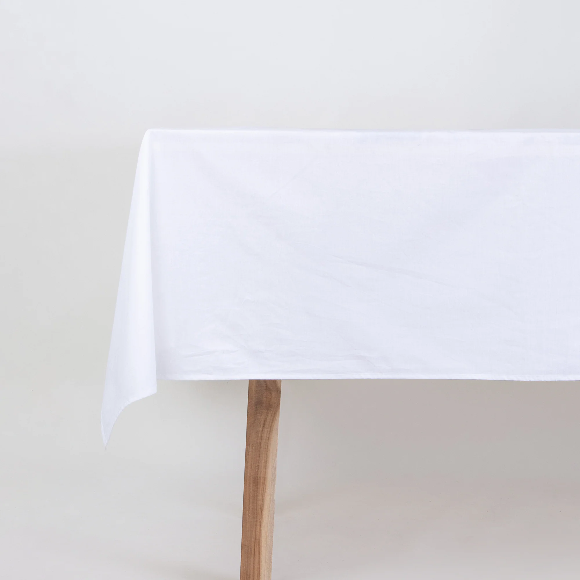 Exclusive Solid White Natural Hand Dyed Pure Cotton Table Cloth Covers - Image 3