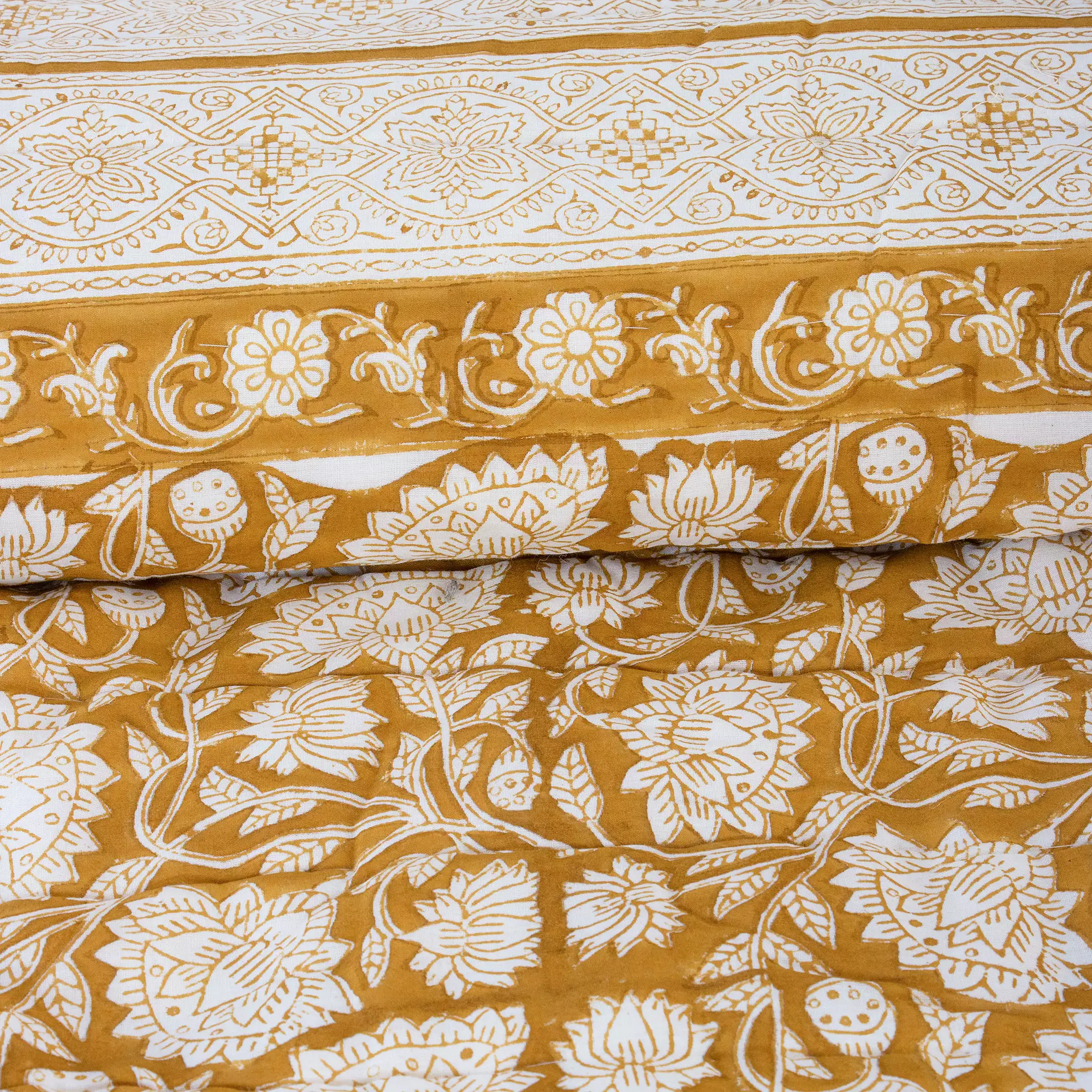 Floral Hand Block Printed Reversible Jaipuri Cotton Quilt - Image 2