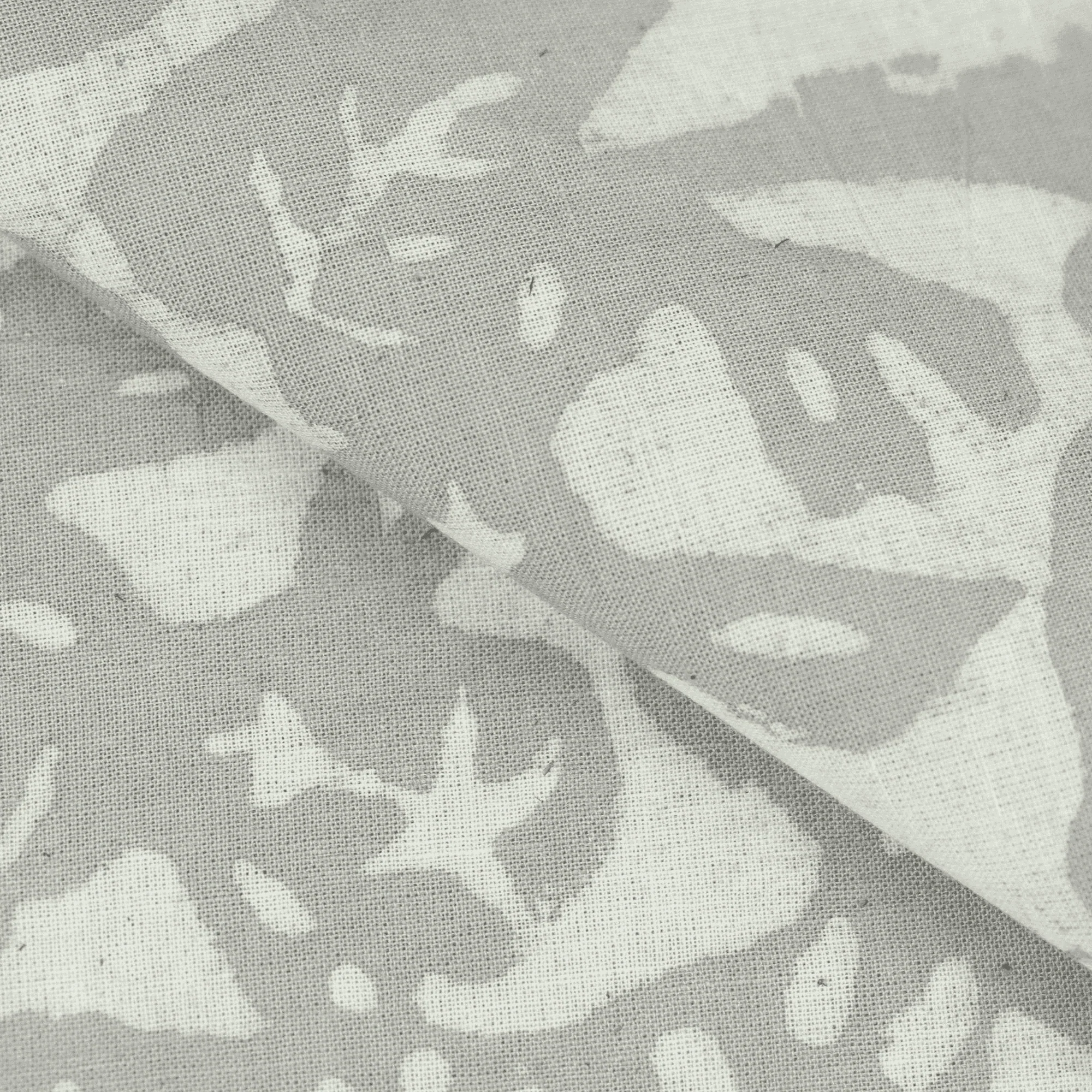 Floral Print Pure Cotton Kashish Fabric Cloth - Image 3