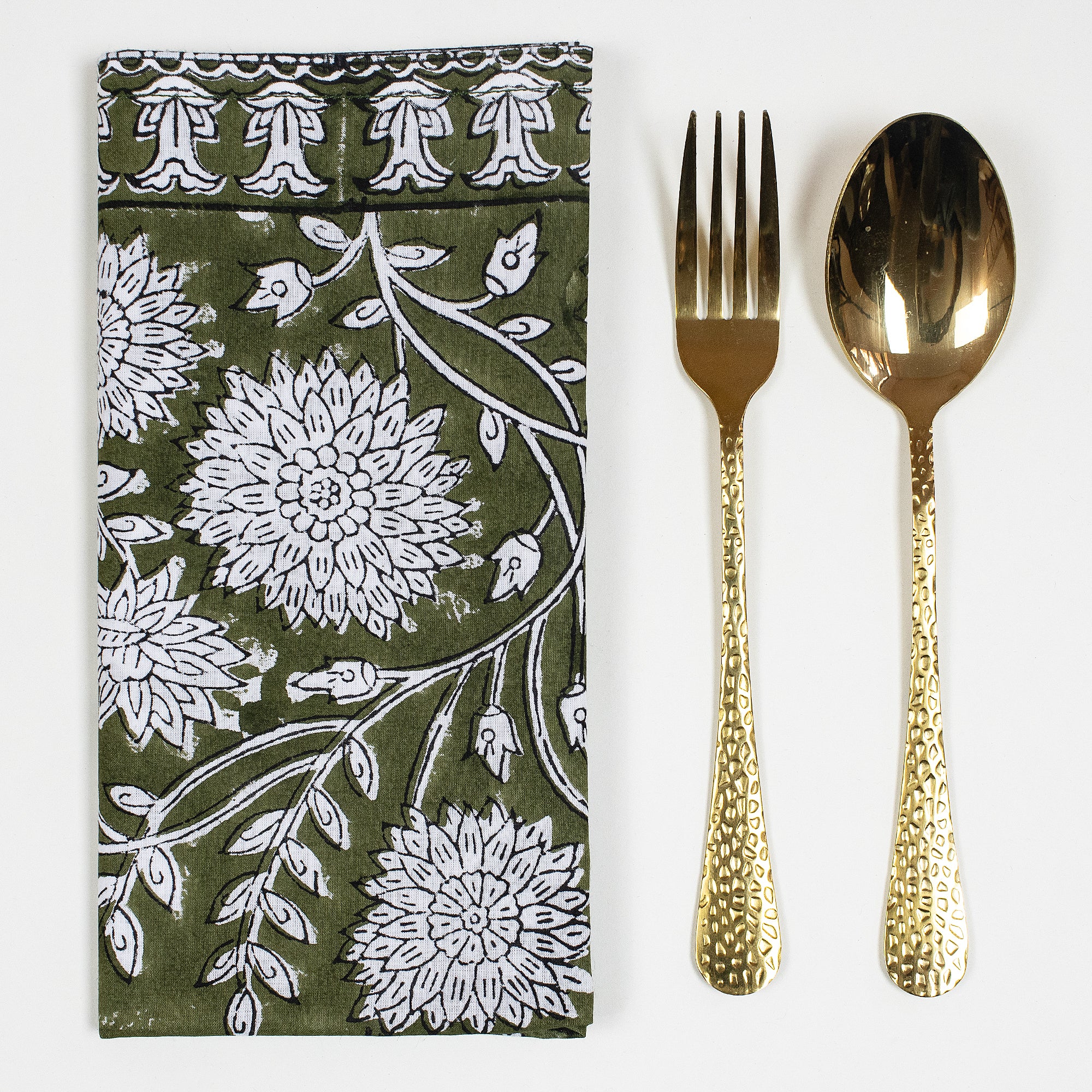 Decorative Floral Hand Printed Reusable Border Napkin Cloth for Dinner - Image 2