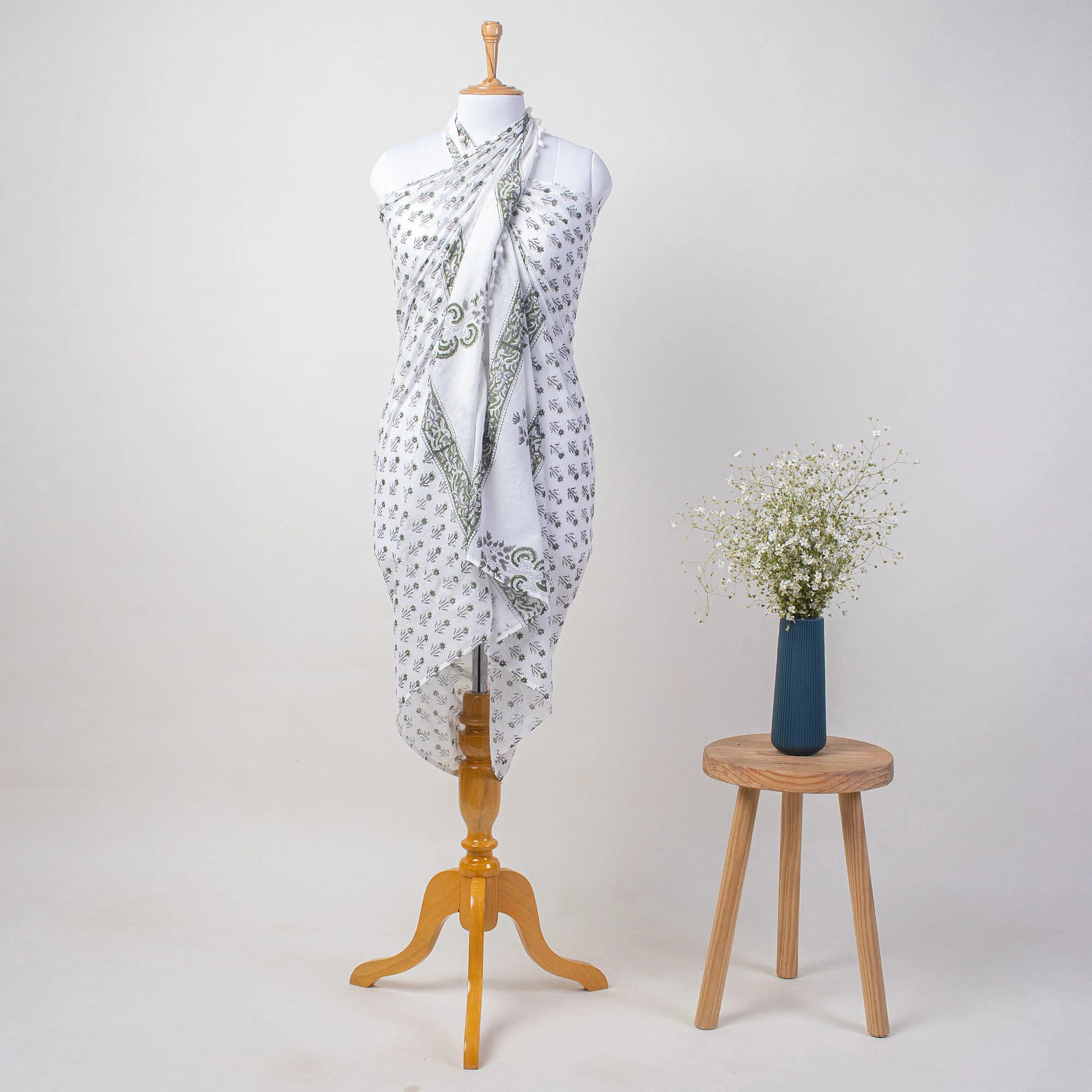 Floral Printed Cotton Beach Sarong Wrap For Women - Image 3
