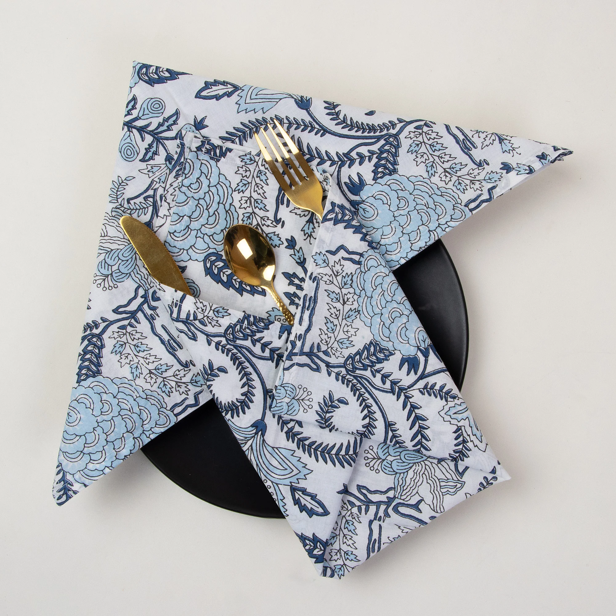 Hand Block Floral Printed Cotton Table Napkin Cloth - Image 5