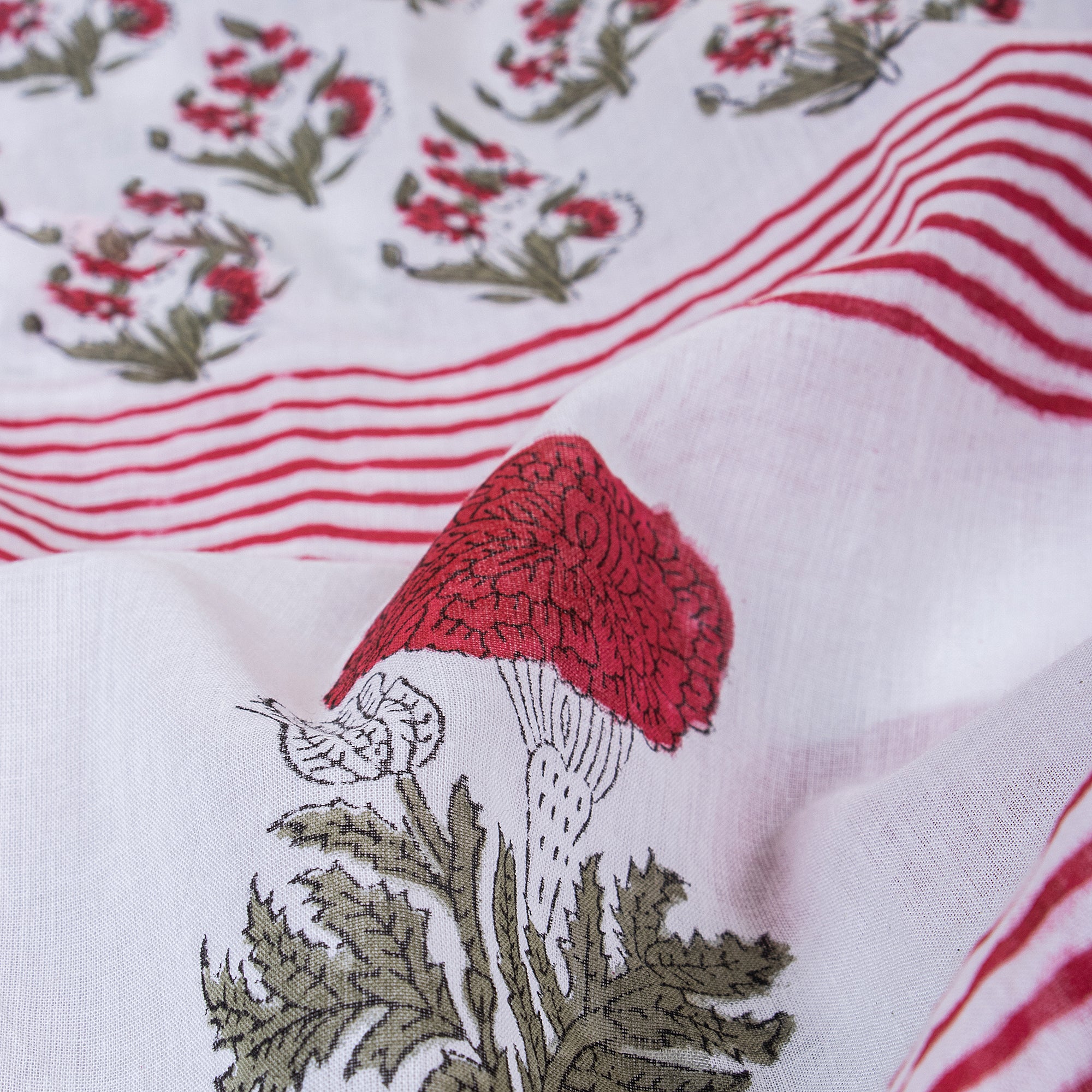 Beautiful Floral Women's Hand Block Printed Cotton Stole - Image 4