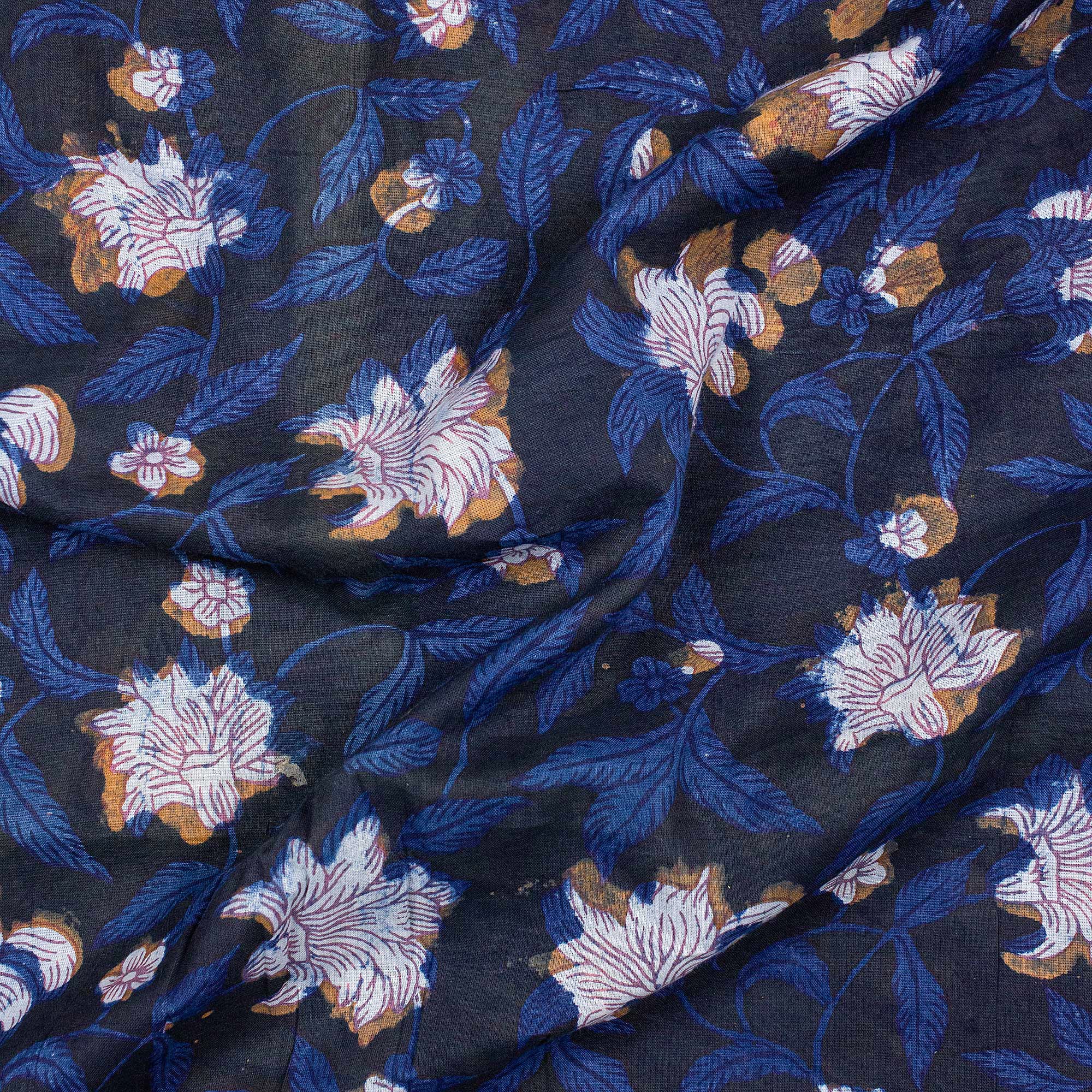 Handmade Floral Printed Dabu Fabric - Image 5