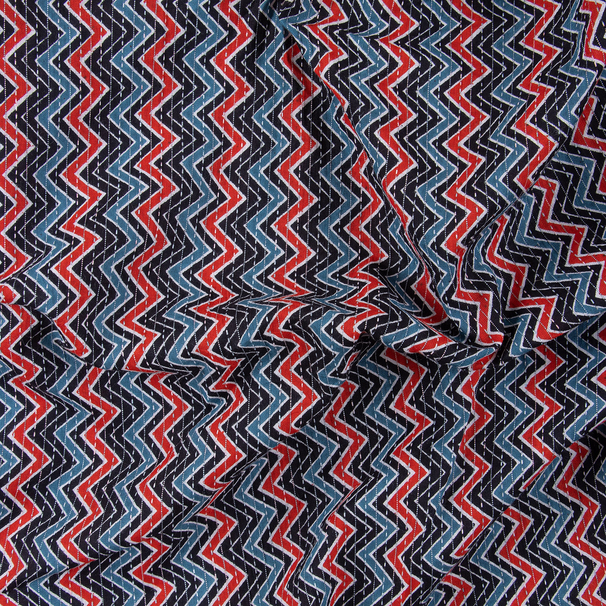 Multicolor Handmade Zig Zag Print Kantha Cotton Running Fabric - Image 3