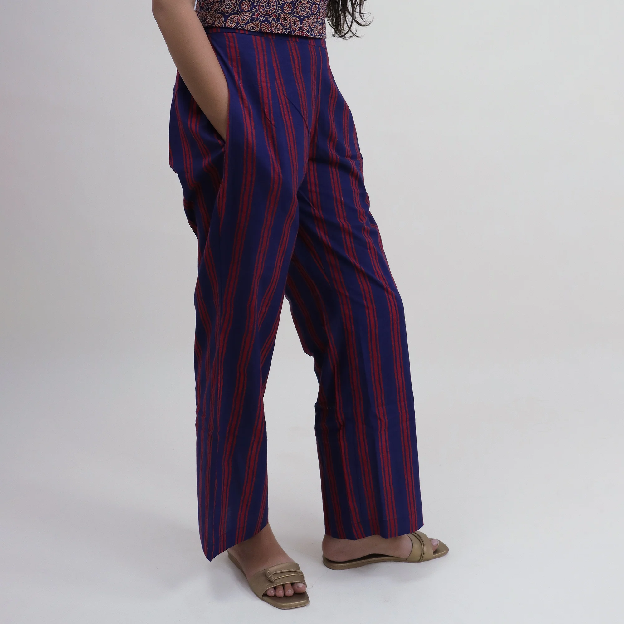 Indian Hand Printed Floral Top & Pant Set For Women's - Image 4