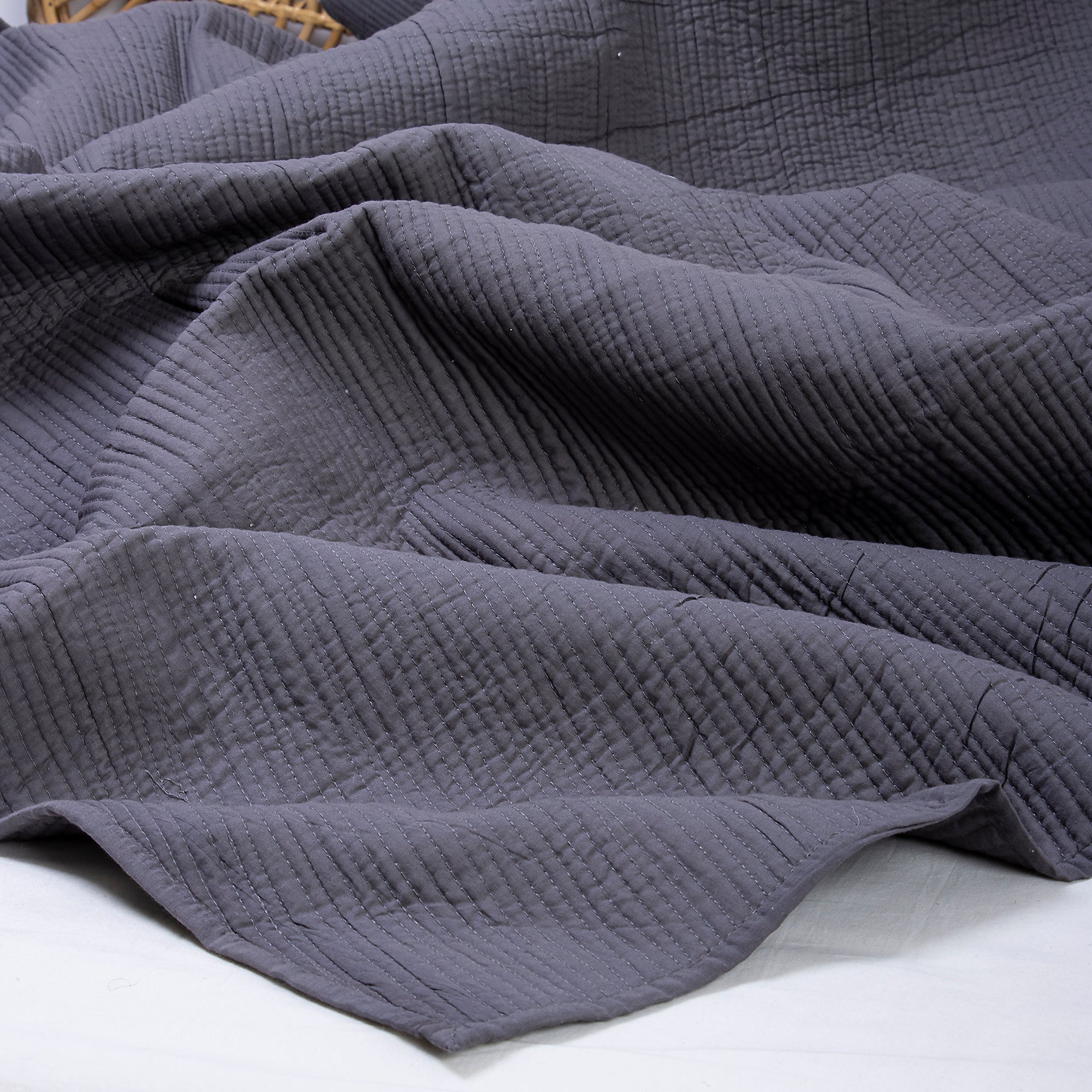Grey Luxury Pure Solid Machine Cotton Quilt - Image 3