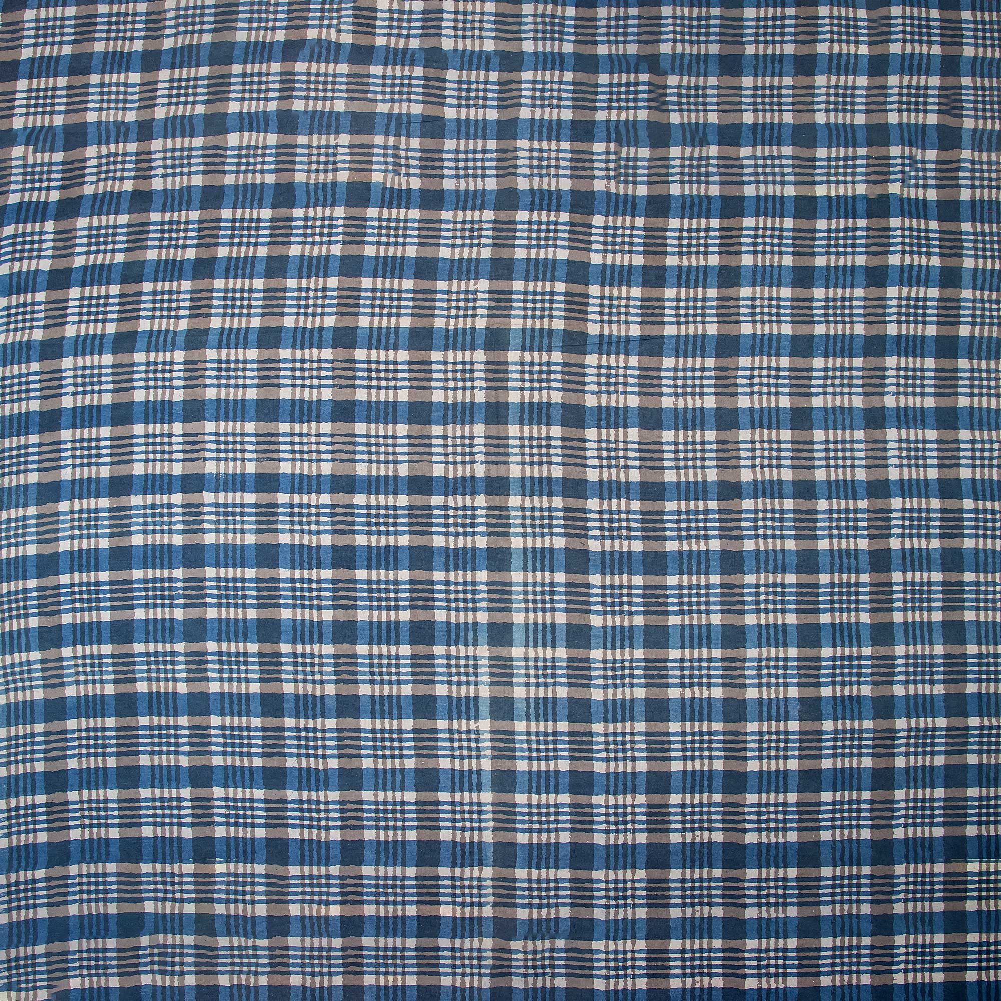 Handmade Indigo Blue Checks Print Cotton Running Fabric Cloth - Image 3