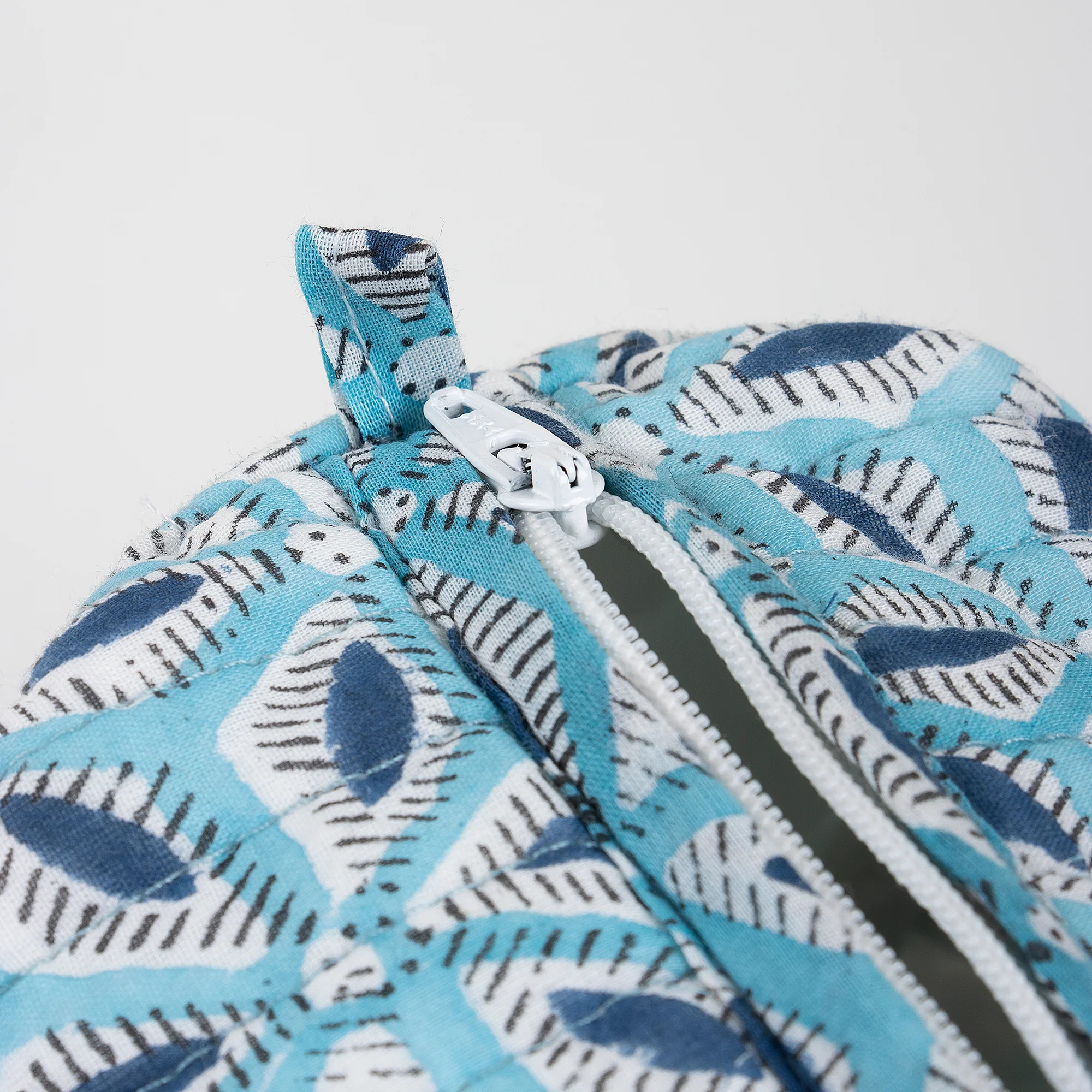 Set of 3 Indian Floral Cotton Women's Hand Printed Toiletry Gym Bags - Image 5