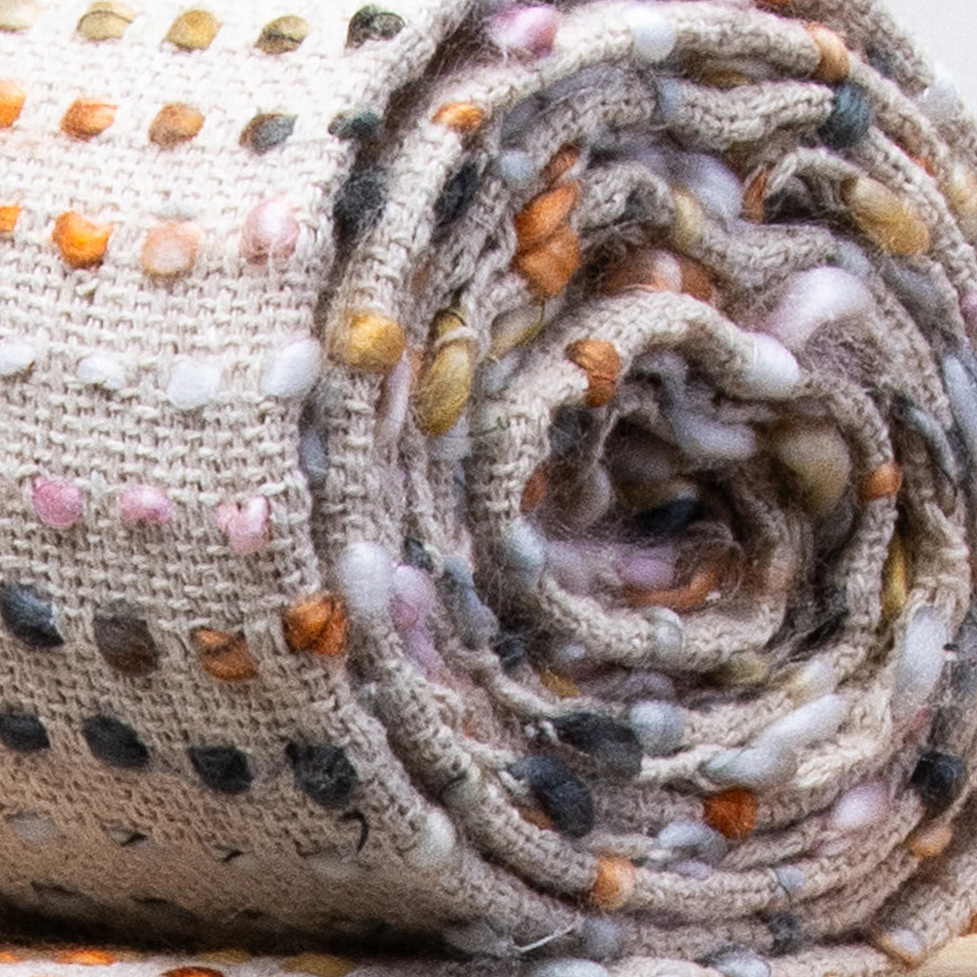 Modern Reversible Cotton Woven Blanket For Sofa - Image 3
