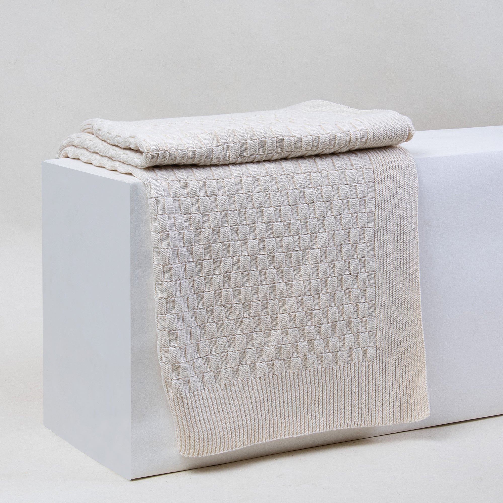 Cotton Knitted Throw Blanket for Sofa - Image 4