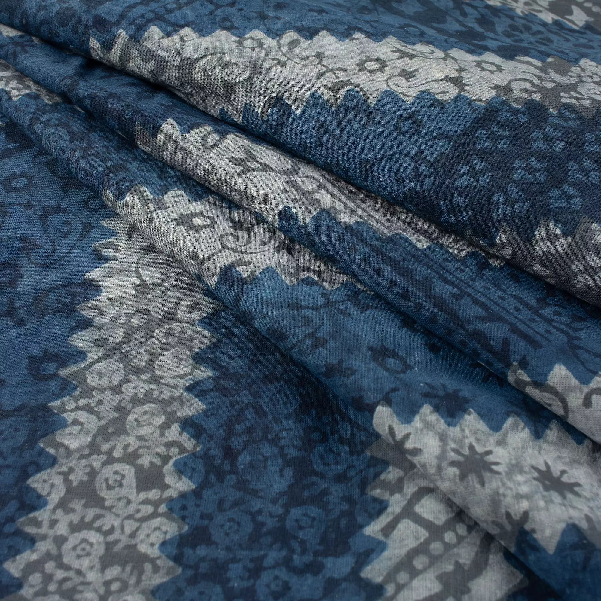 Patchwork Style Stripe Cotton Indigo Fabrics for Daily Wear Cloth - Image 5