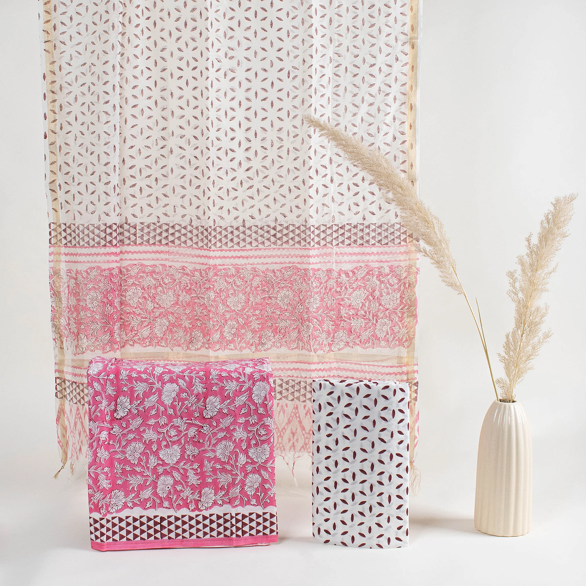 Pink Floral Print Unstitched Suit Set Chanderi Dupatta