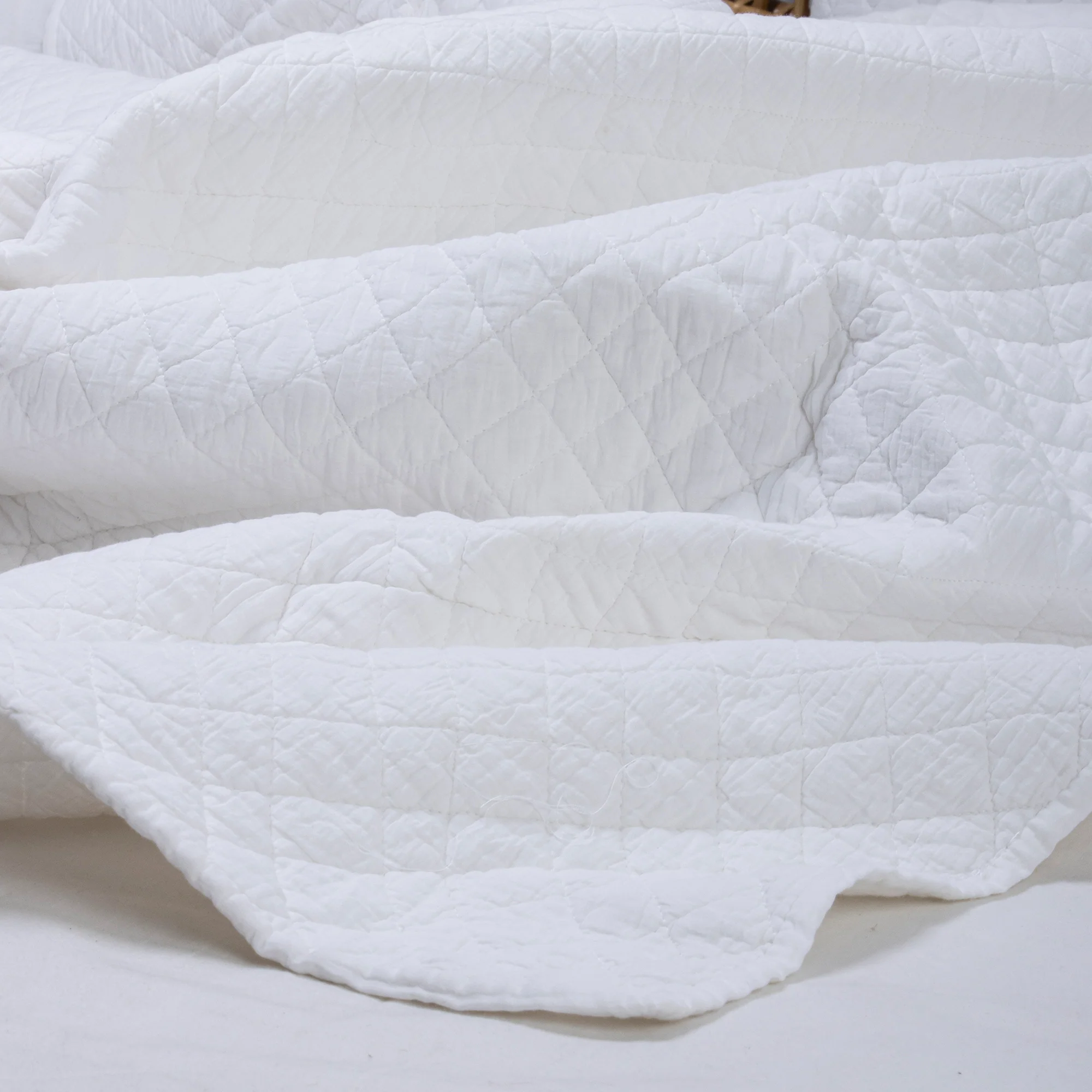 Premium Soft Cotton White Solid Jaipuri Machine Quilted - Image 4