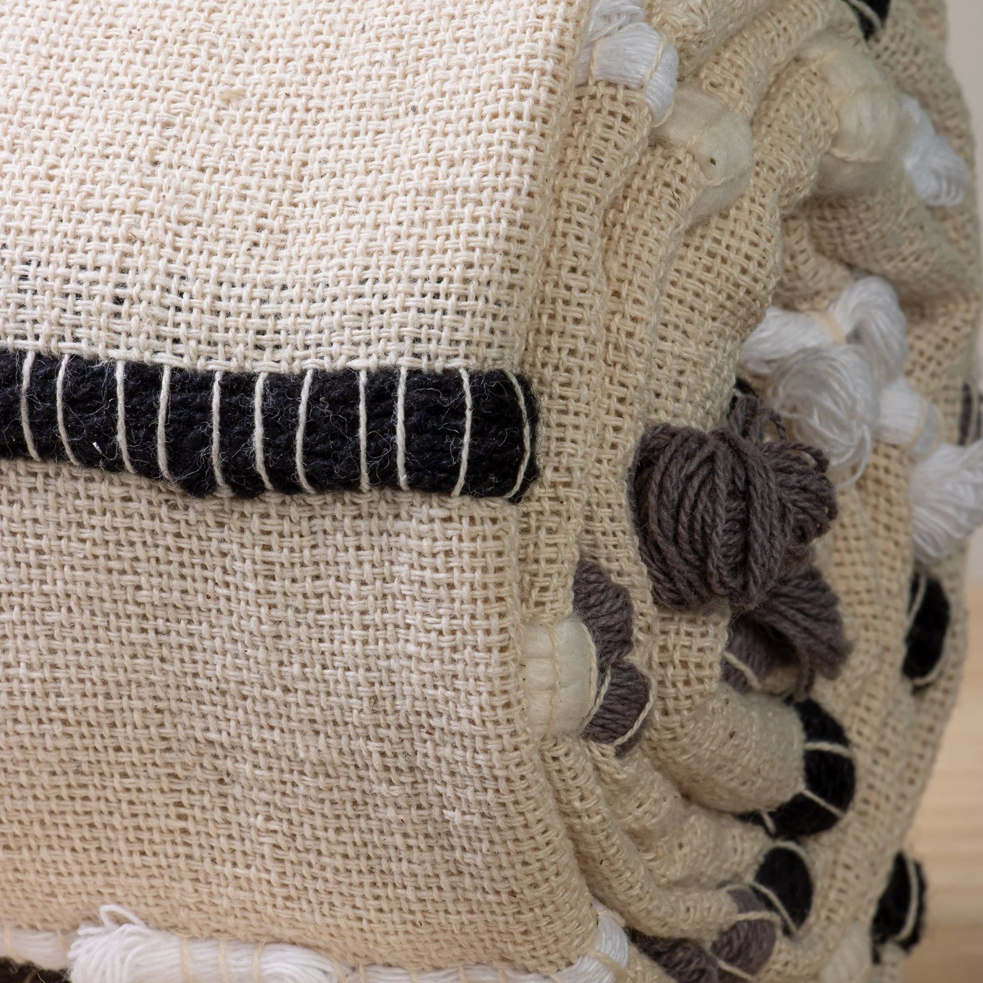 Cotton Hand Woven Light Weighted Throw Blanket - Image 4