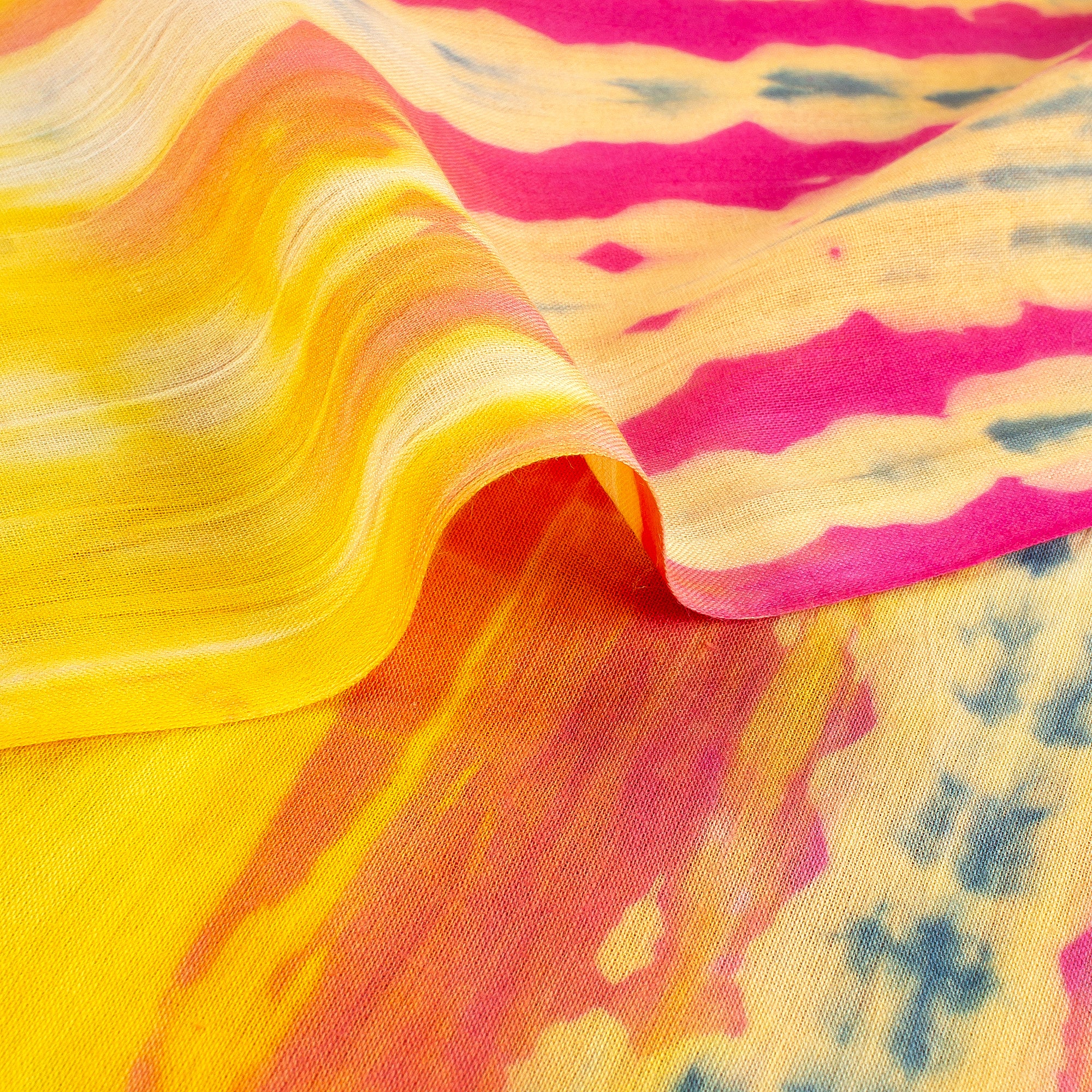 Shibori Tie-Dye Multicolor Fabric for Women's Clothing - Image 3