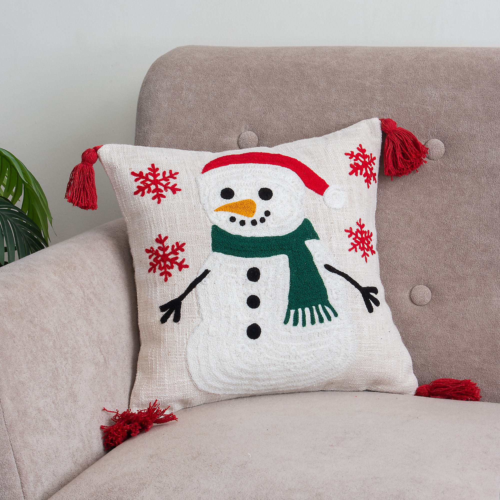 Snowman Christmas Tufted Cushion Cover Set of 2 - Image 4