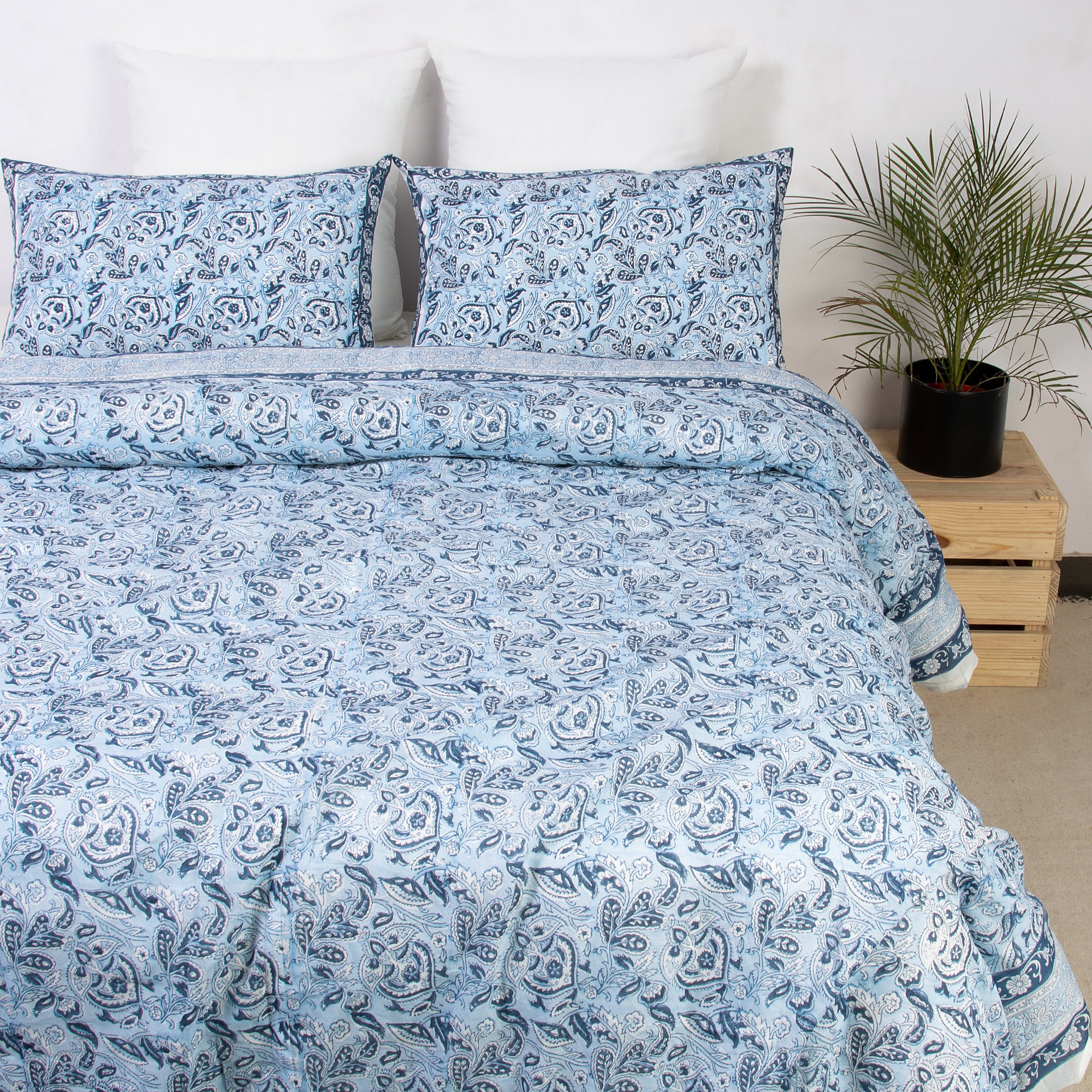 Floral Indian Block Printed Cotton Duvet Cover - White / Blue