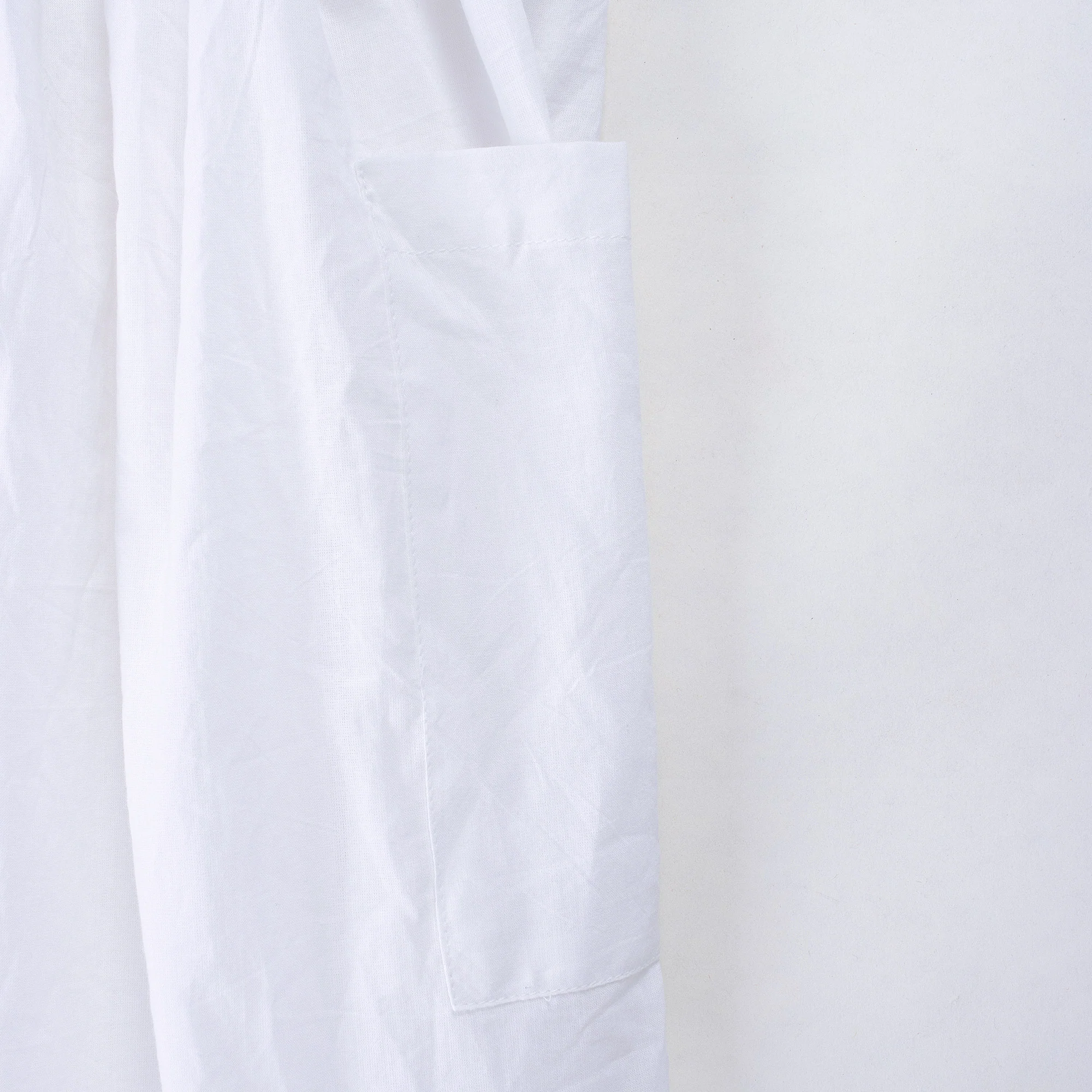 Luxury White Indian Handmade Pure Cotton Chef Apron for Ladies - Image 4