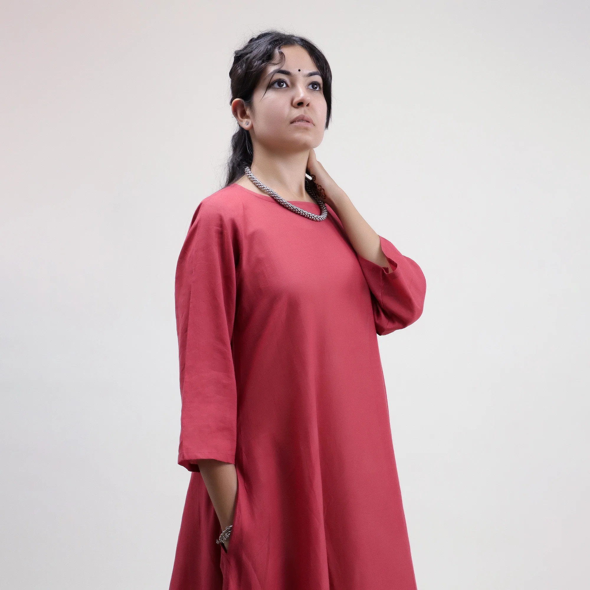 Stylish Solid Cotton Handmade Women's Kaftan - Image 3