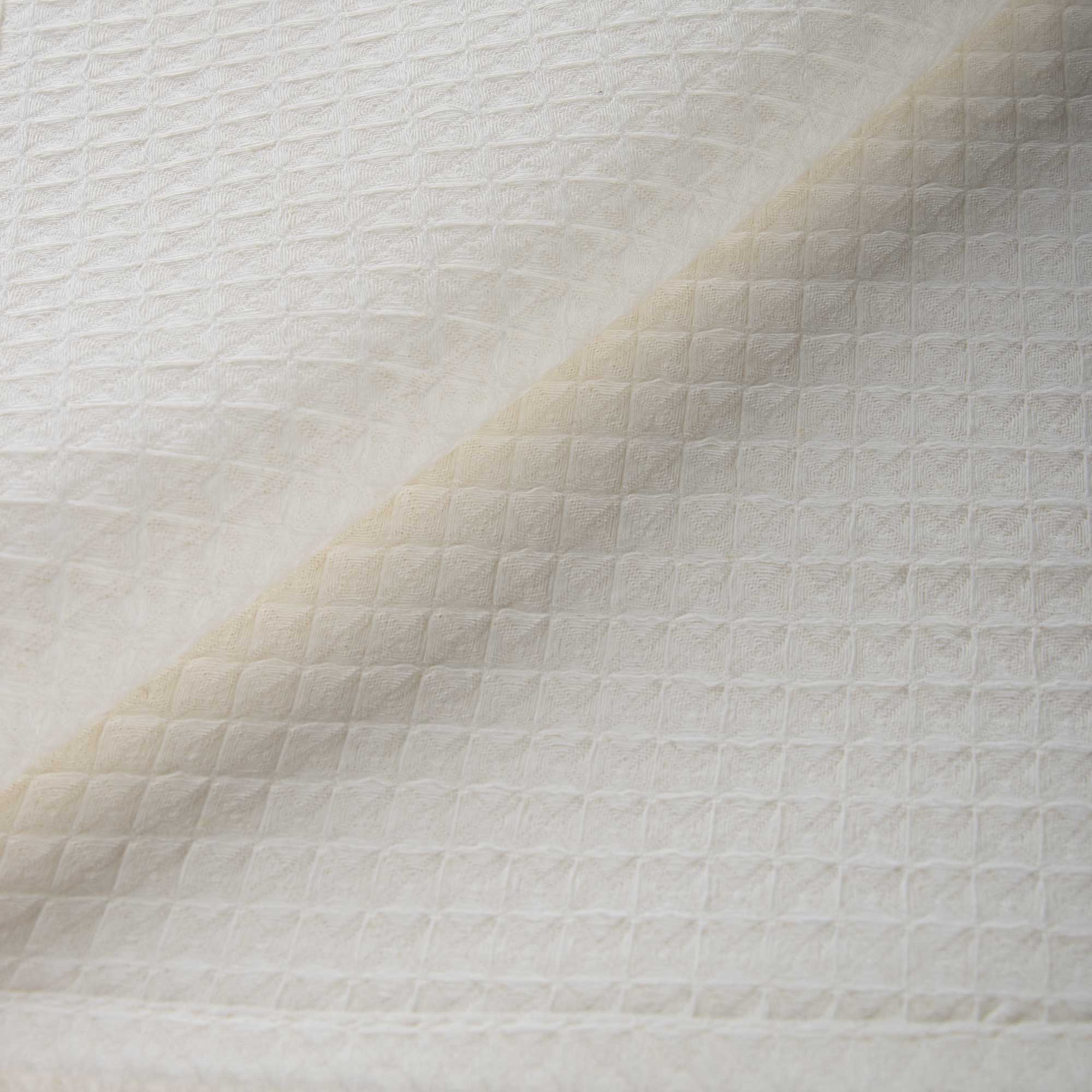 Off White Ultra Soft Indian Handcrafted Cotton Bath Towel Pack of 4 - Image 3