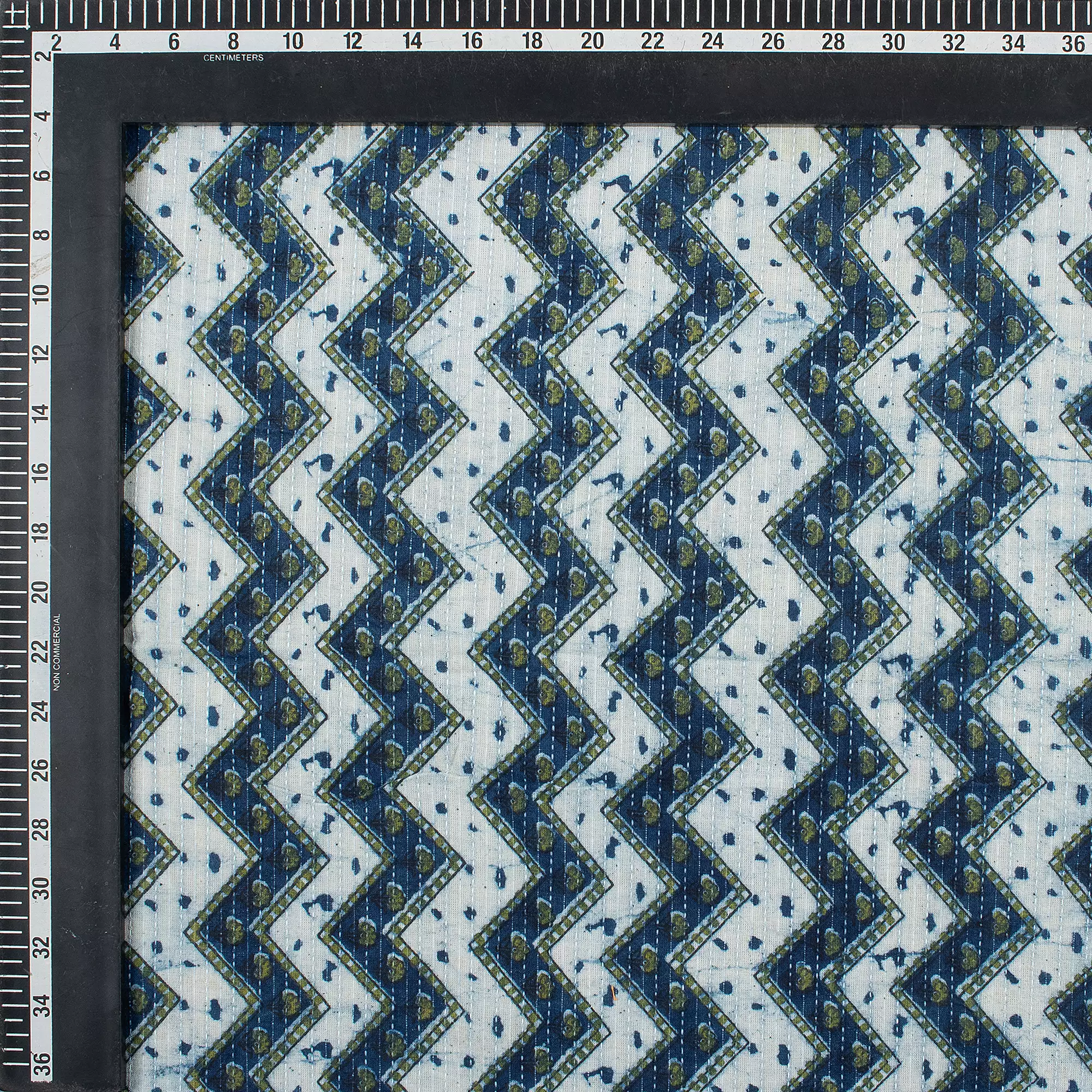 Zig Zag Block Printed Kantha Fabric - Image 3